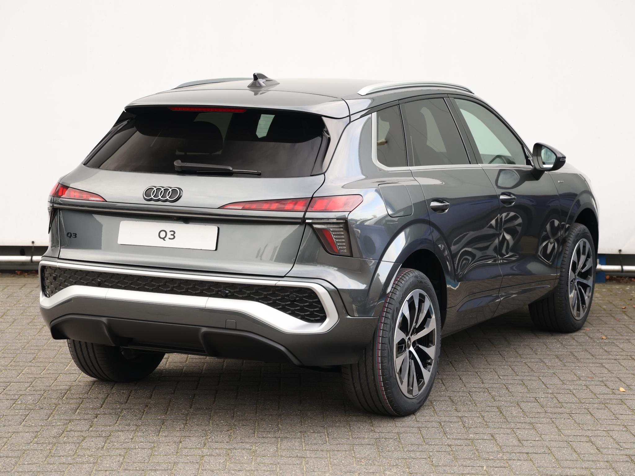 Audi Q3 S edition e-hybrid 200 kW / 272 PK Hatchback - Afbeelding 5