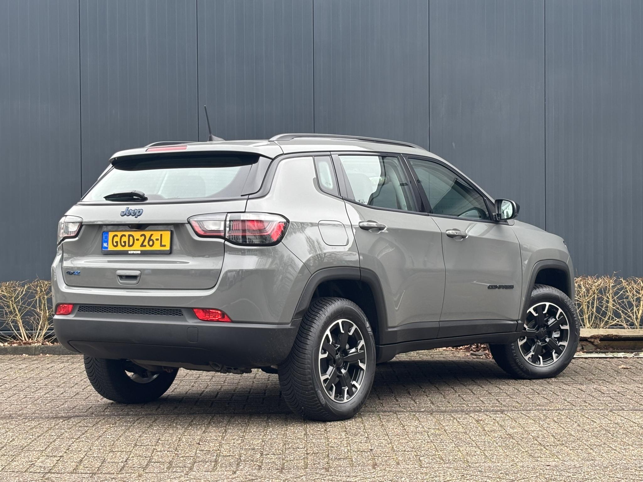 Jeep Compass 4XE 240pk Overland Automaat - Afbeelding 3