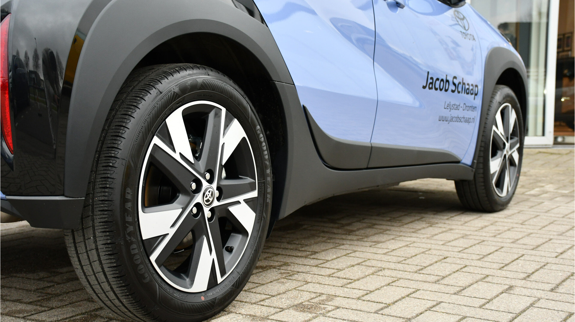 Toyota Aygo X Hybrid 115 pulse Automaat 116pk - Afbeelding 4