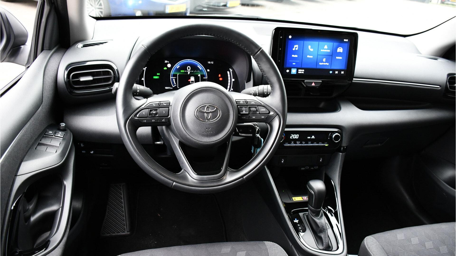 Toyota Yaris 1.5 Hybrid 115 Dynamic Limited 116pk Automaat - Afbeelding 2