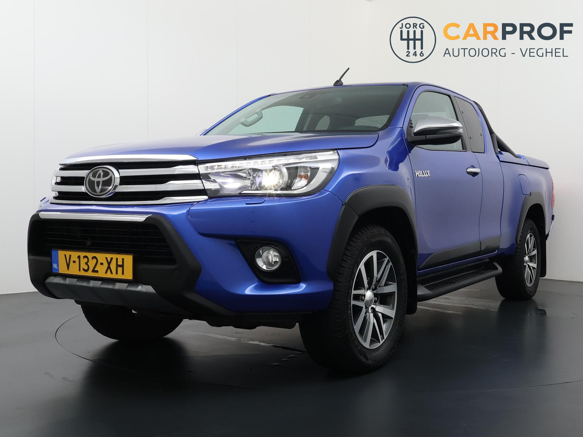 Toyota HiLux 2.4 D-4D-F 4WD 4x4 Xtra Cab Challenger