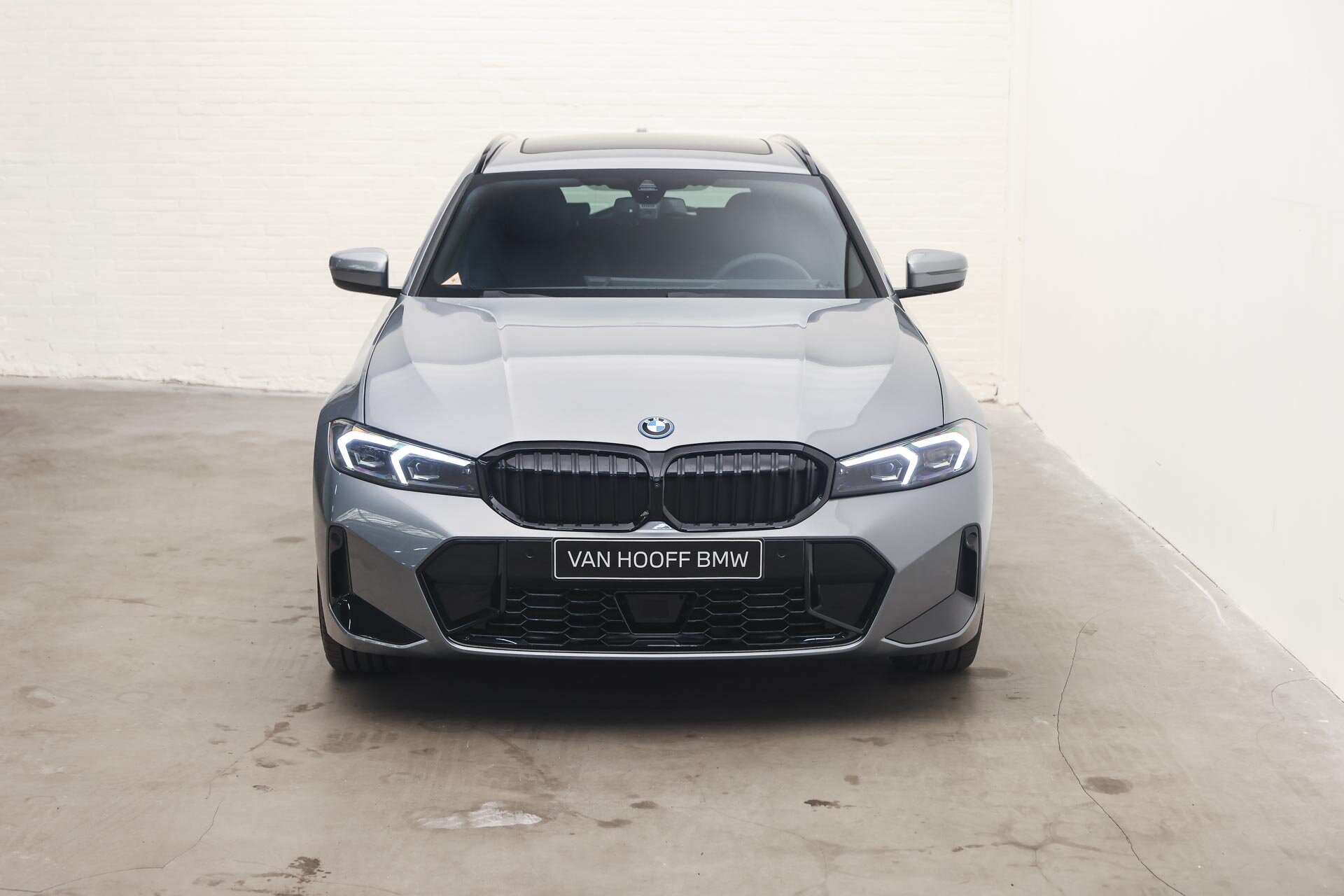 BMW 3 Serie Touring 330e High Executive M Sport Automaat - Afbeelding 5