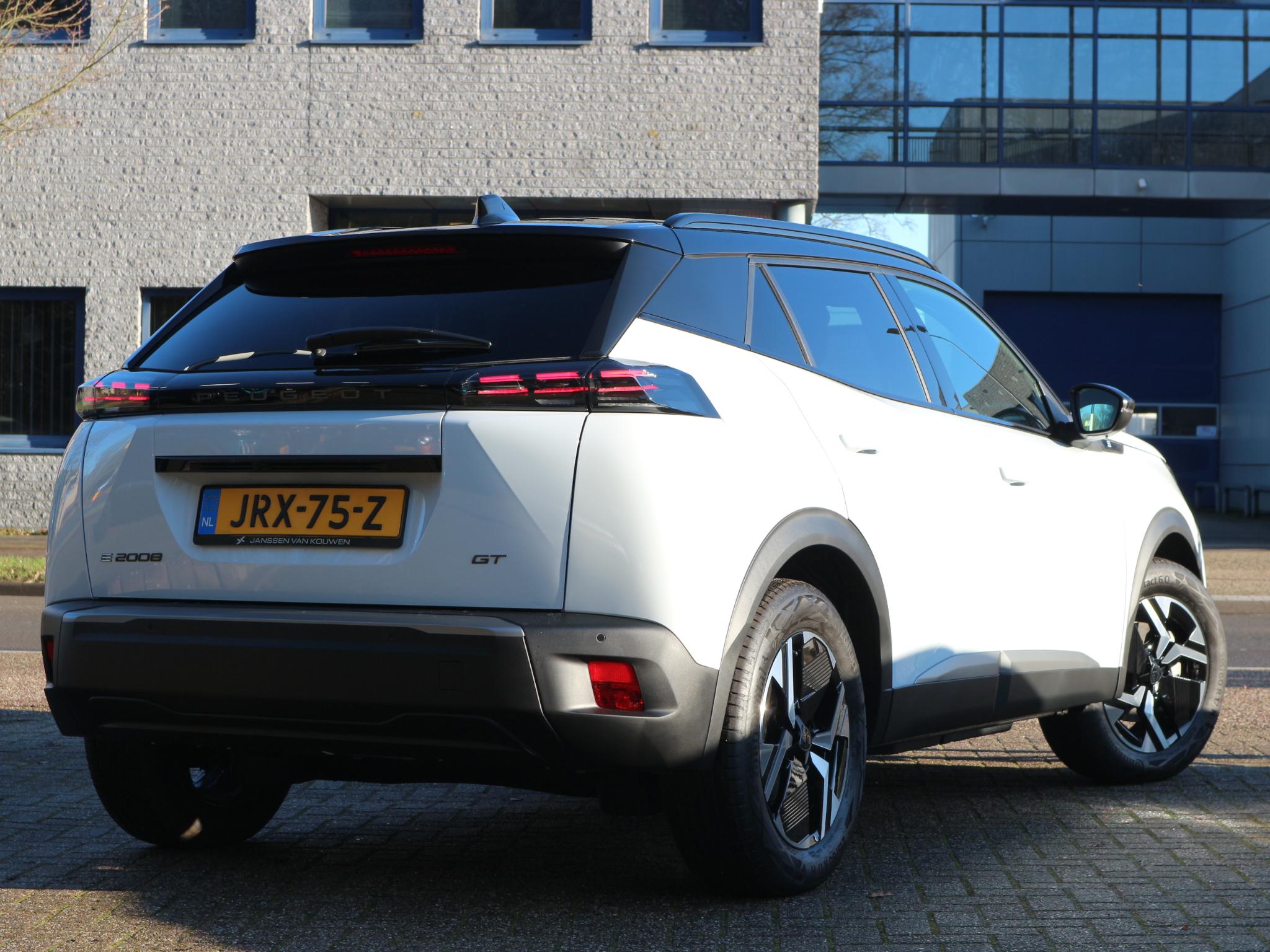 Peugeot e-2008 EV GT Avantage 54 kWh - Afbeelding 3