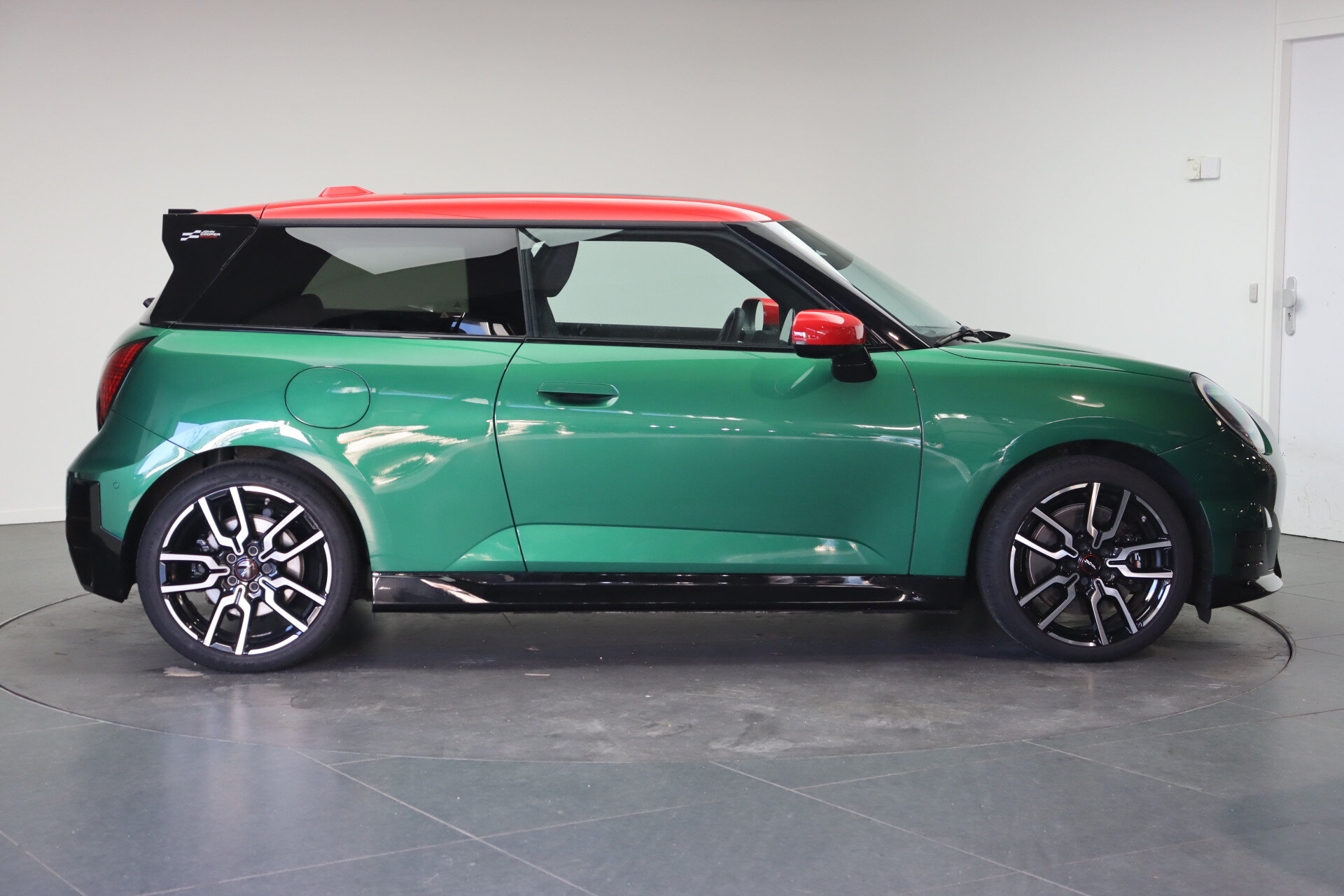 MINI 3-Deurs Hatchback Cooper E - Afbeelding 4