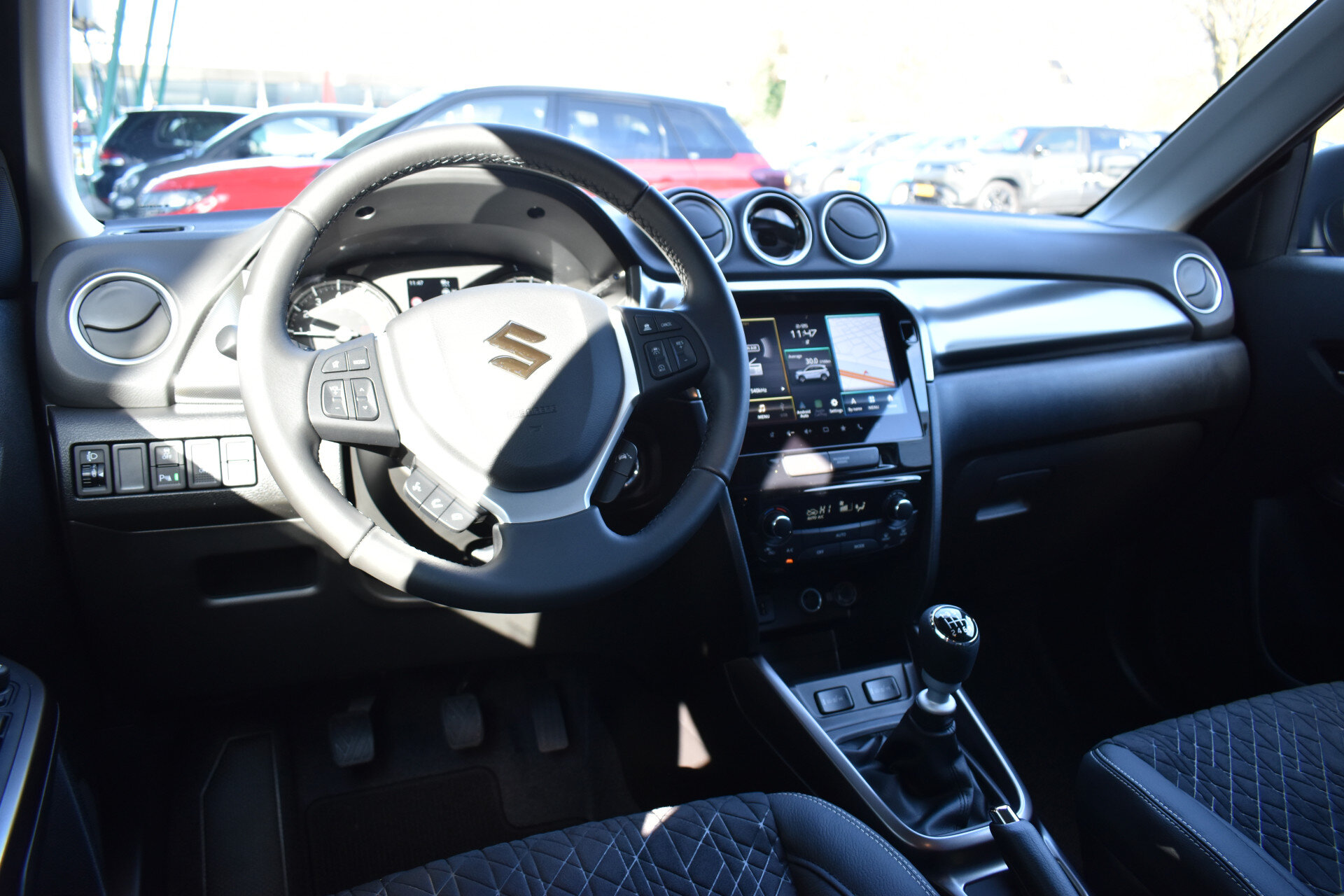 Suzuki Vitara 1.4 Boosterjet Smart Hybrid Style 111pk - Afbeelding 2