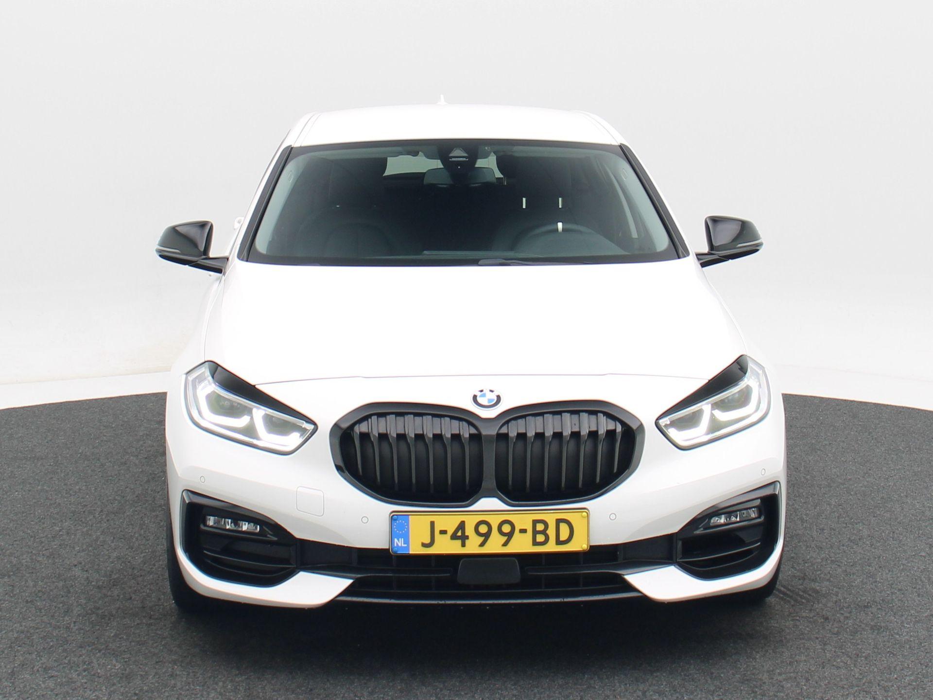 BMW 1-serie 118i 140 Pk High Executive Edition - Afbeelding 4