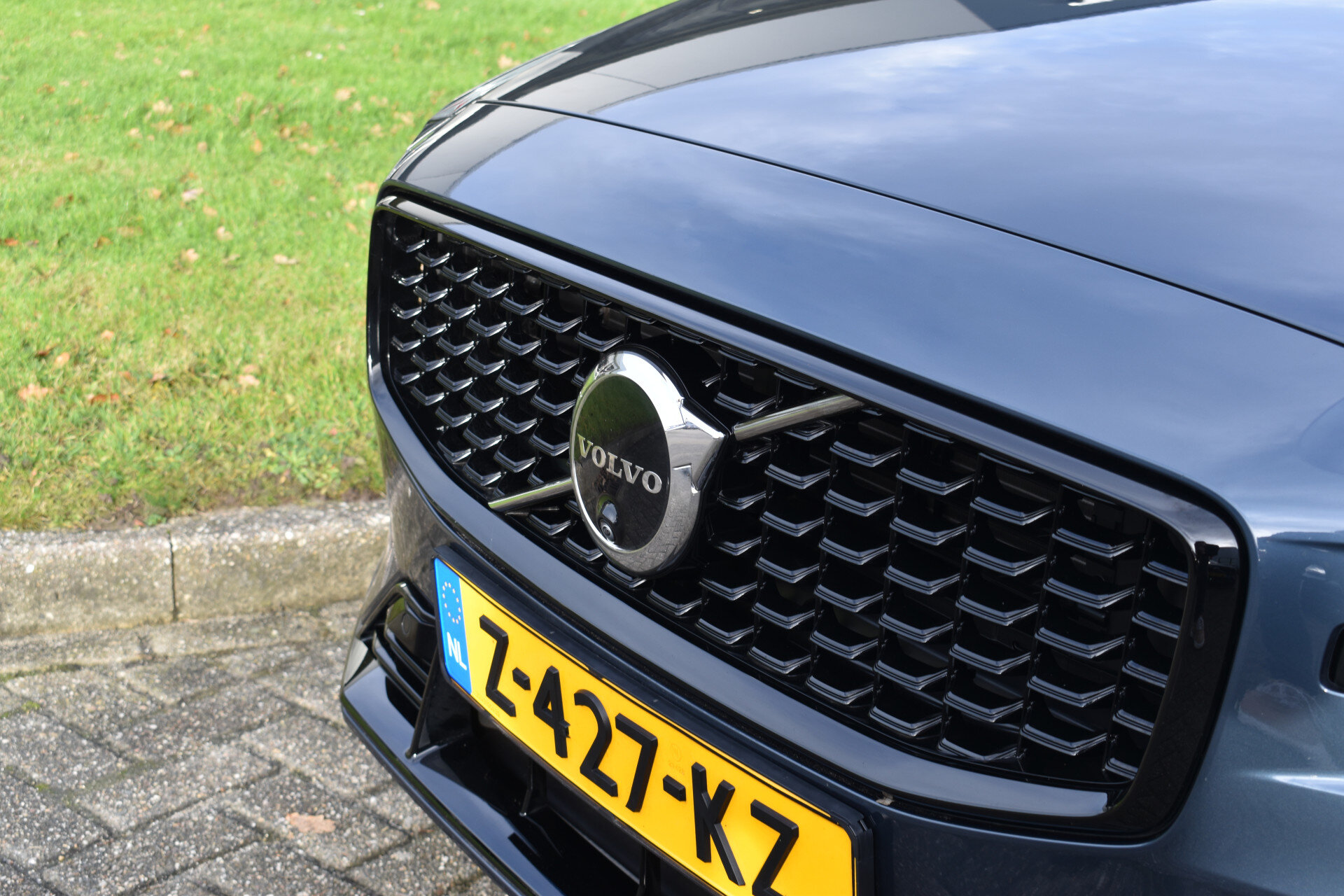 Volvo V60 T6 AWD 350PK Plug-in Hybrid Plus Dark - Afbeelding 5