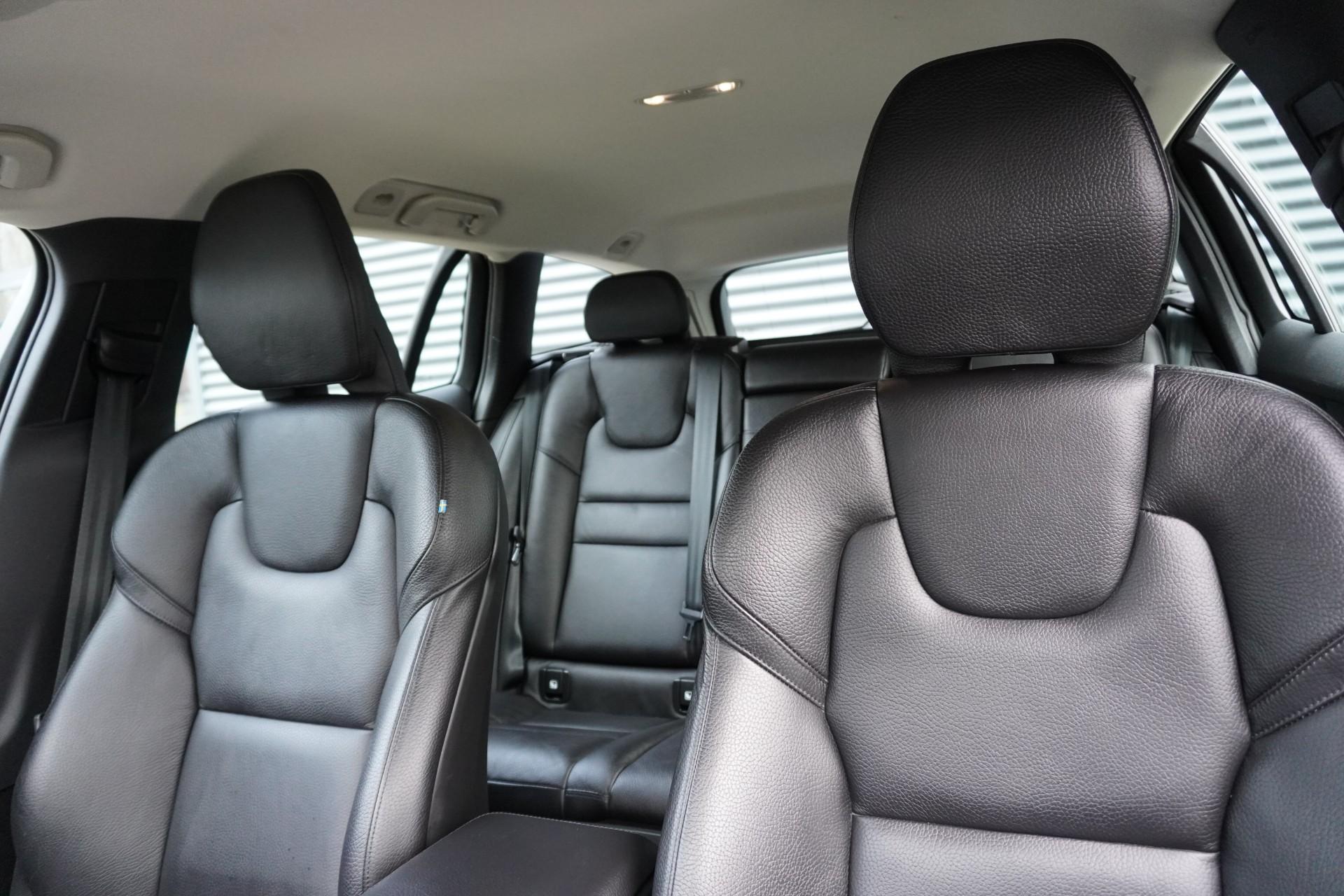 Volvo V60 2.0 B3 163pk Momentum Advantage - Afbeelding 4