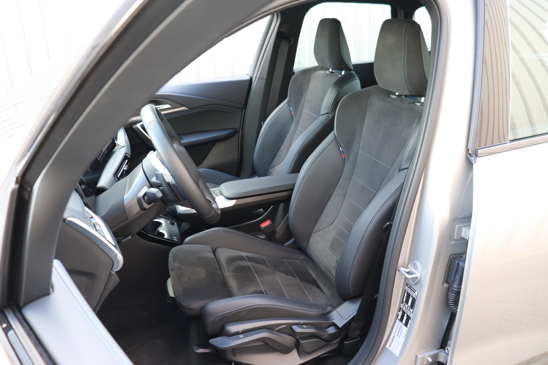 BMW X1 xDrive25e M Sport Automaat - Afbeelding 4