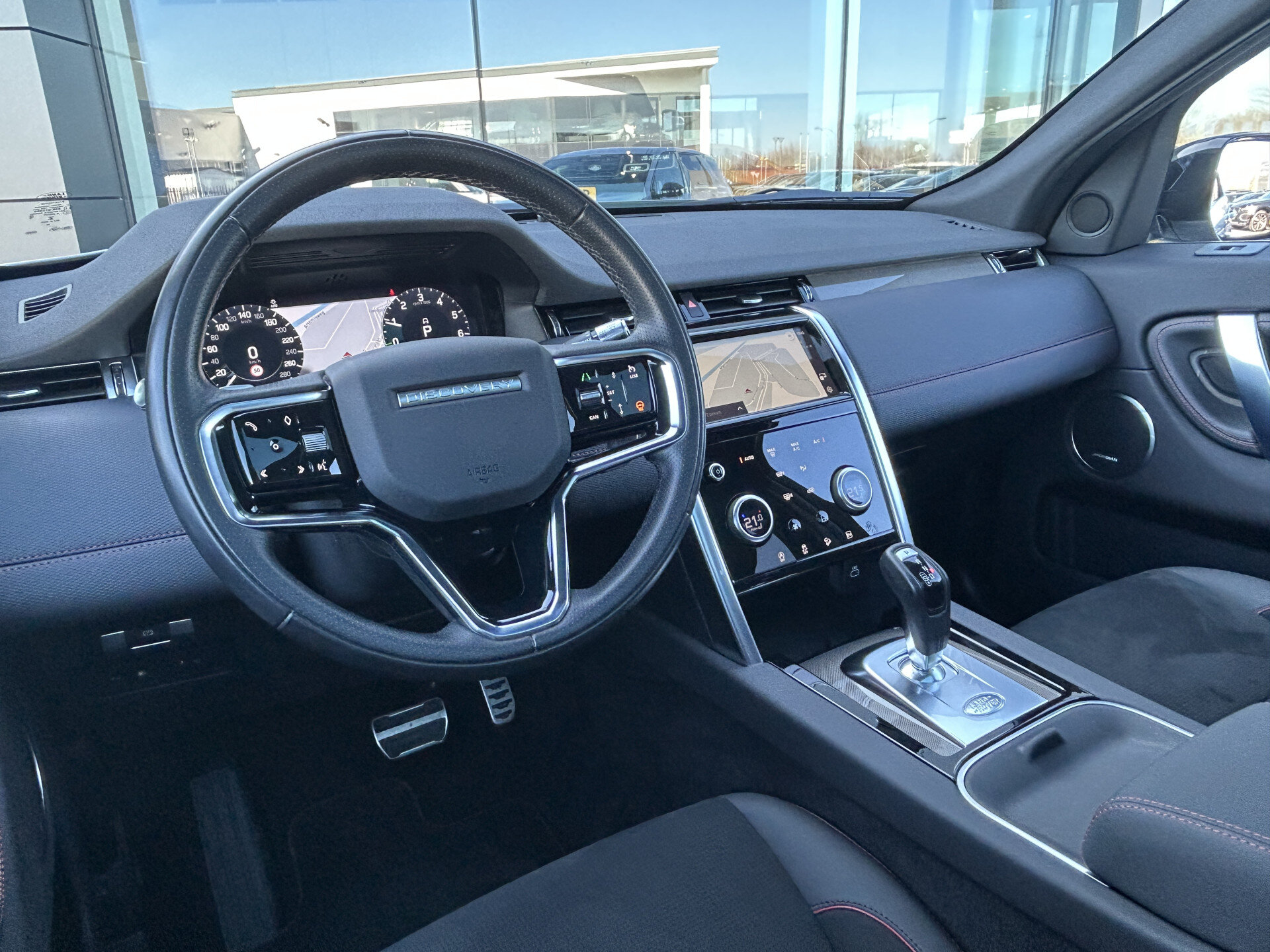 Land Rover Discovery Sport P300e 1.5 R-Dynamic SE - Afbeelding 2