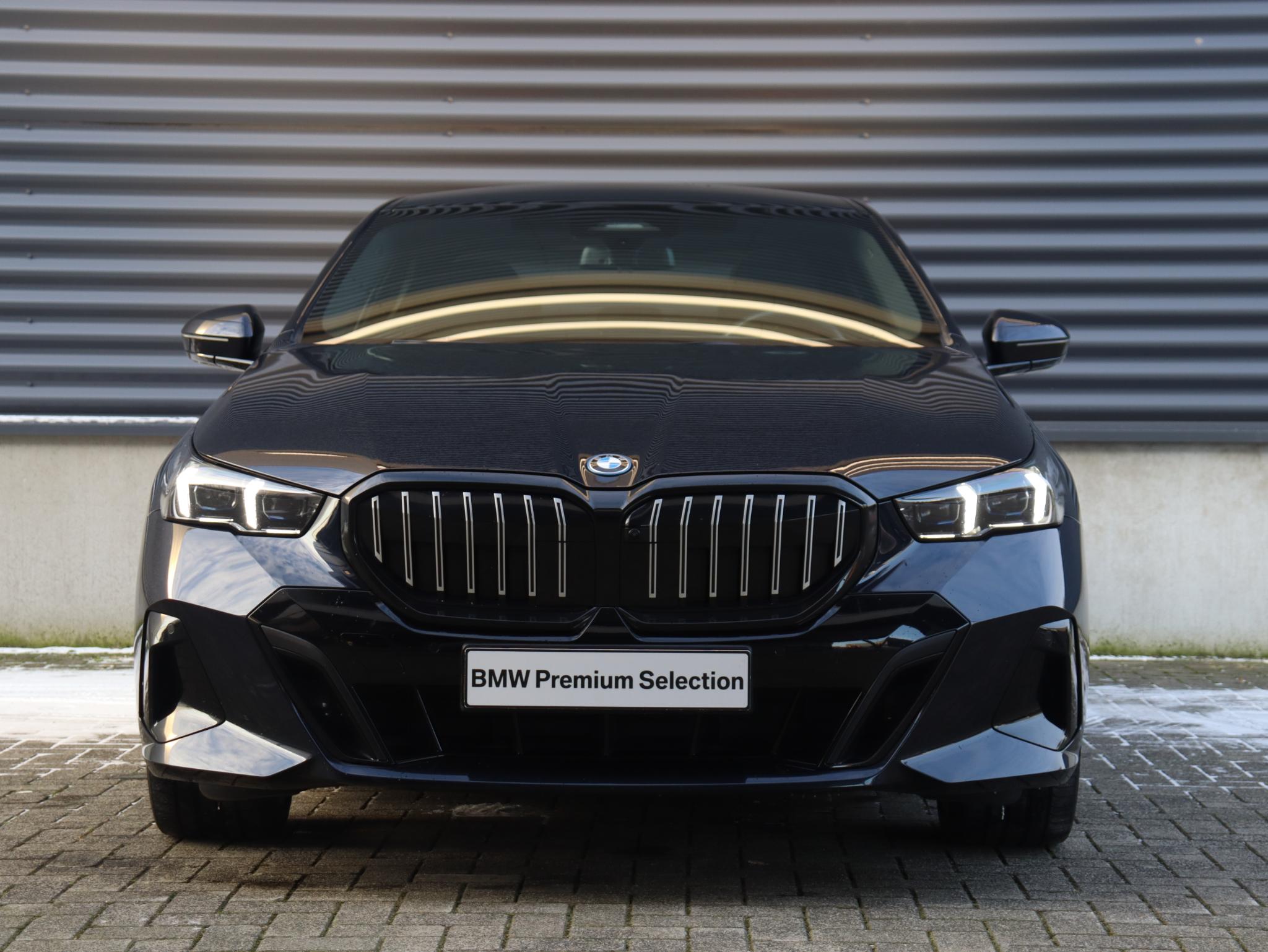 BMW 5 Serie Sedan 530e - Afbeelding 3