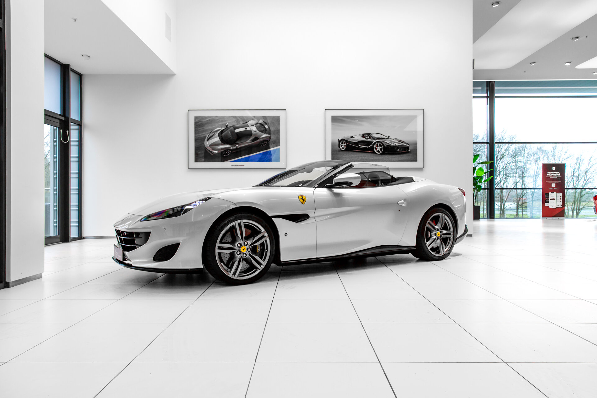 Ferrari Portofino ~Ferrari Munsterhuis~ - Afbeelding 2
