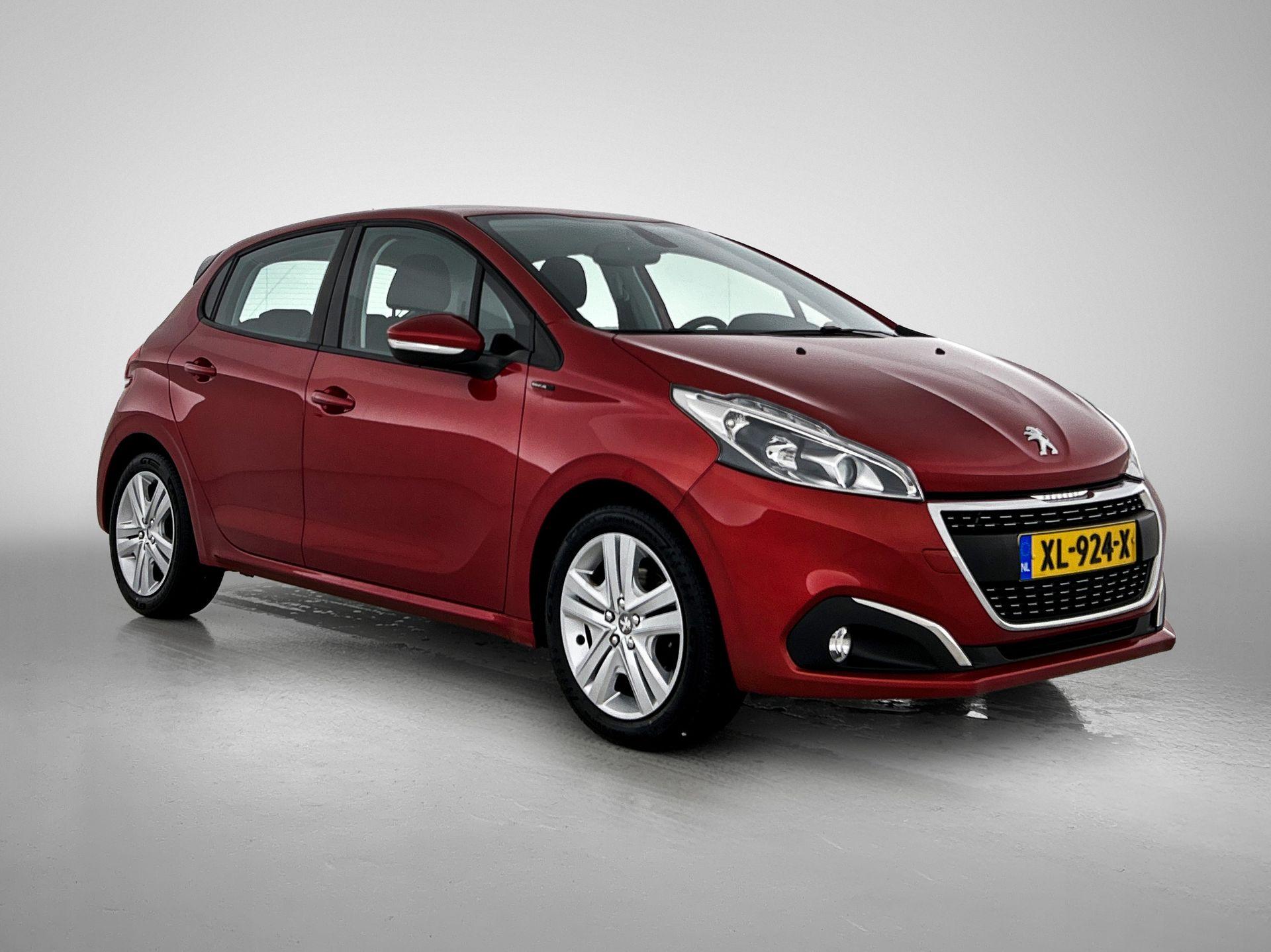 Peugeot 208 1.2 Signature 82pk - Afbeelding 2