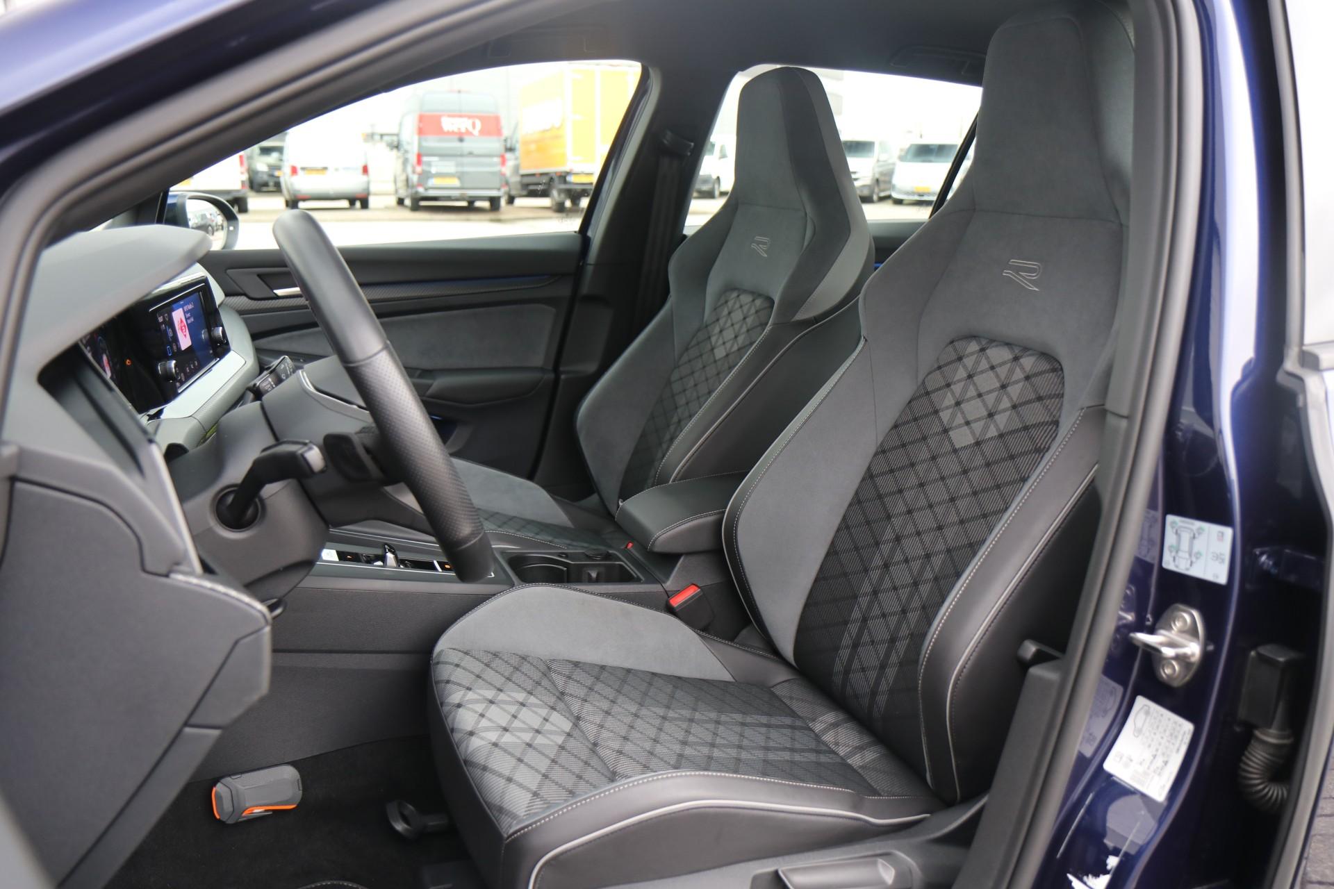 Volkswagen Golf Variant 1.5 eTSI 150pk DSG R-Line - Afbeelding 4