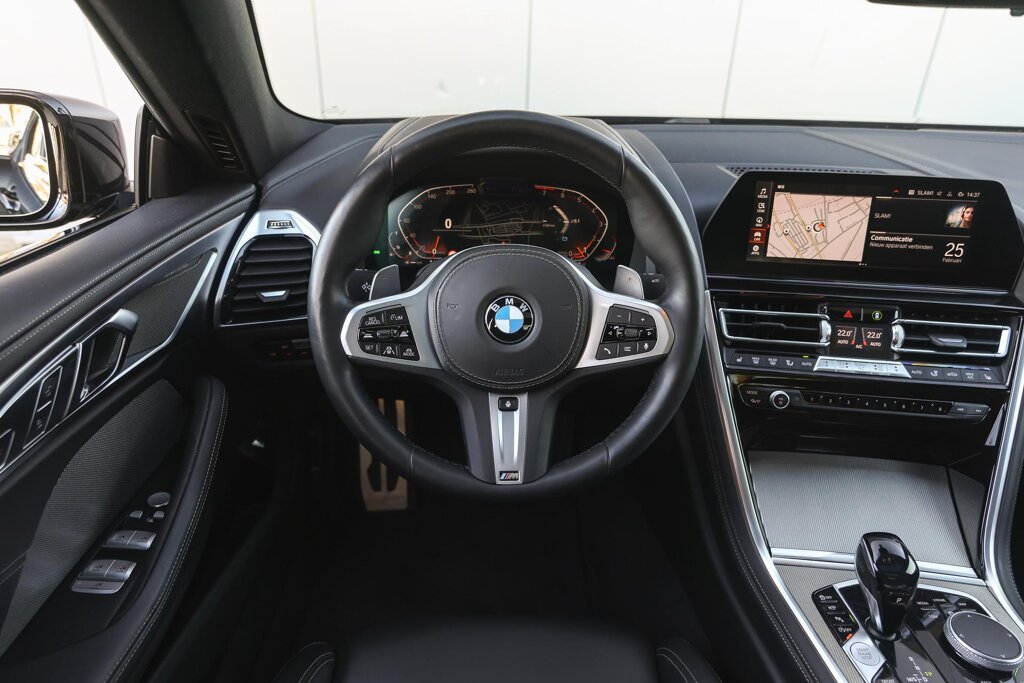 BMW 8 Serie 3