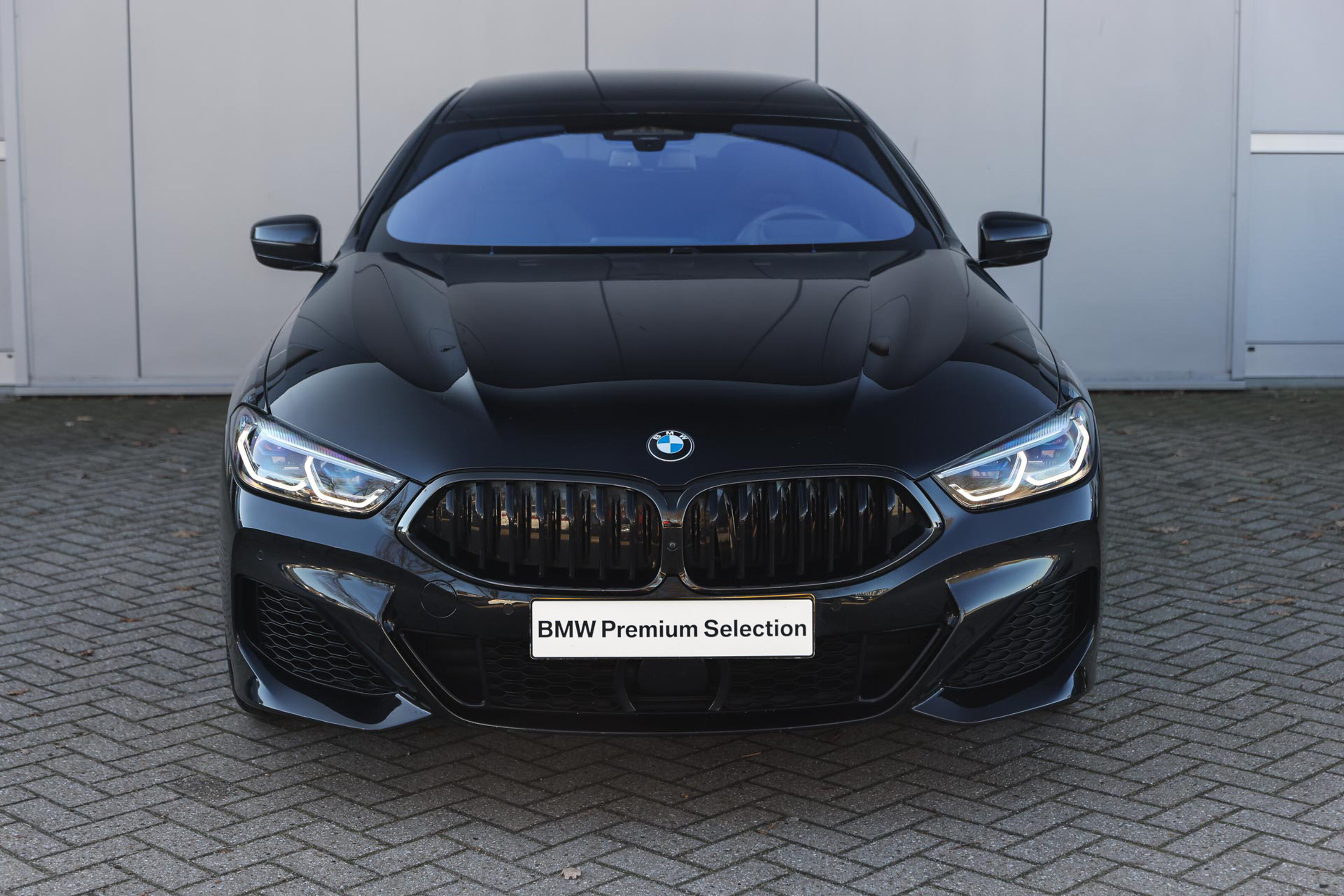 BMW 8 Serie 6