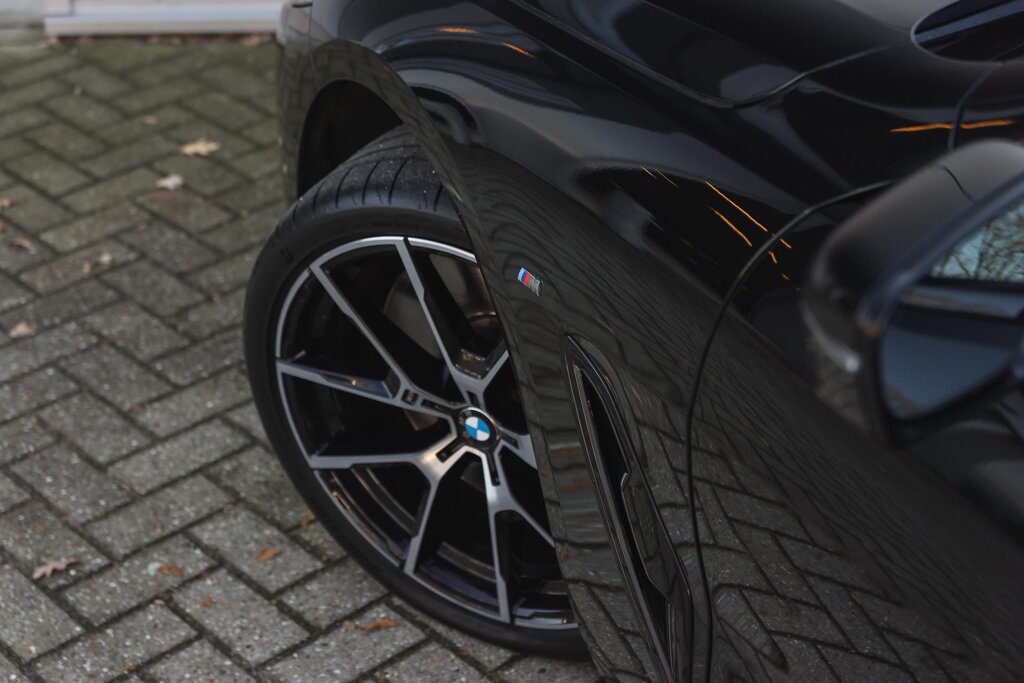 BMW 8 Serie 35