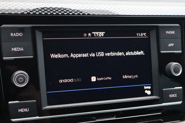 Apple Carplay/Android Auto