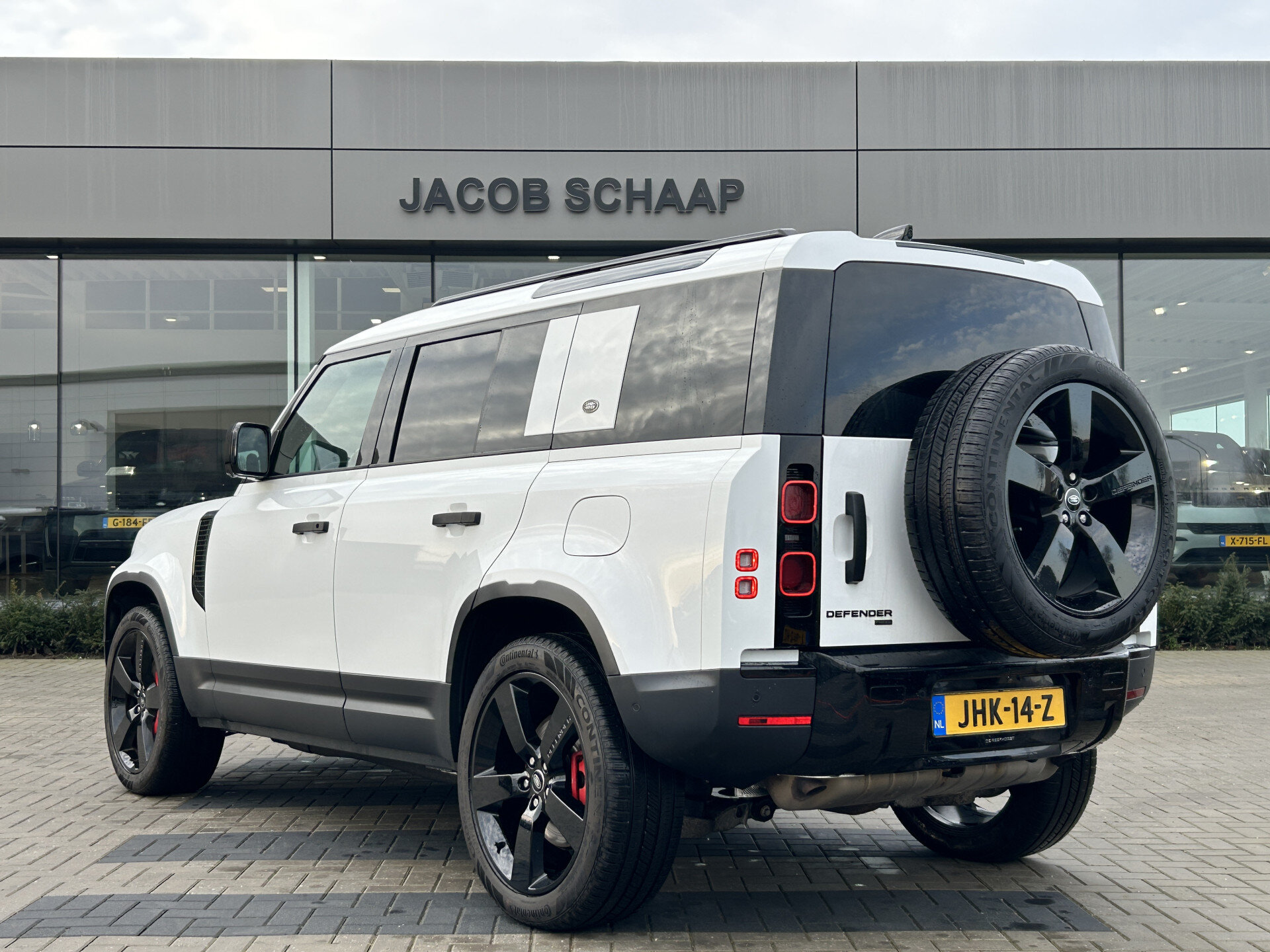 Land Rover Defender 110 P400e 404pk AWD 110 - Afbeelding 4