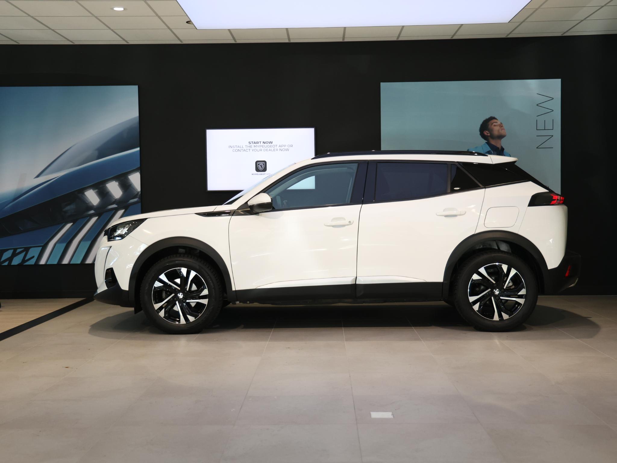 Peugeot 2008 SUV 130 pk Allure Pack - Afbeelding 2