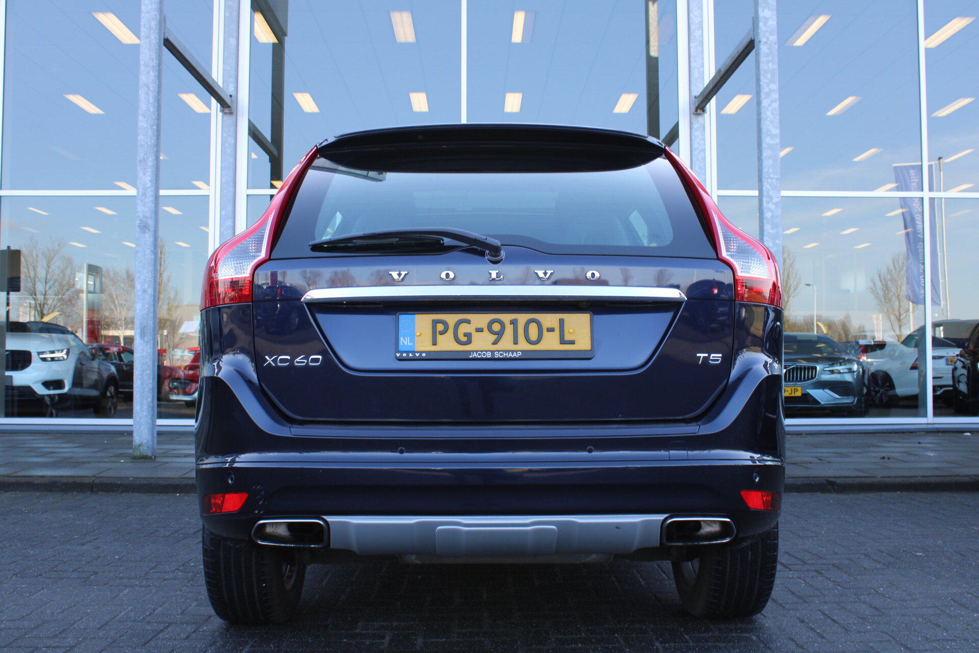 Volvo XC60 2.0 T5 FWD Polar+ - Afbeelding 5