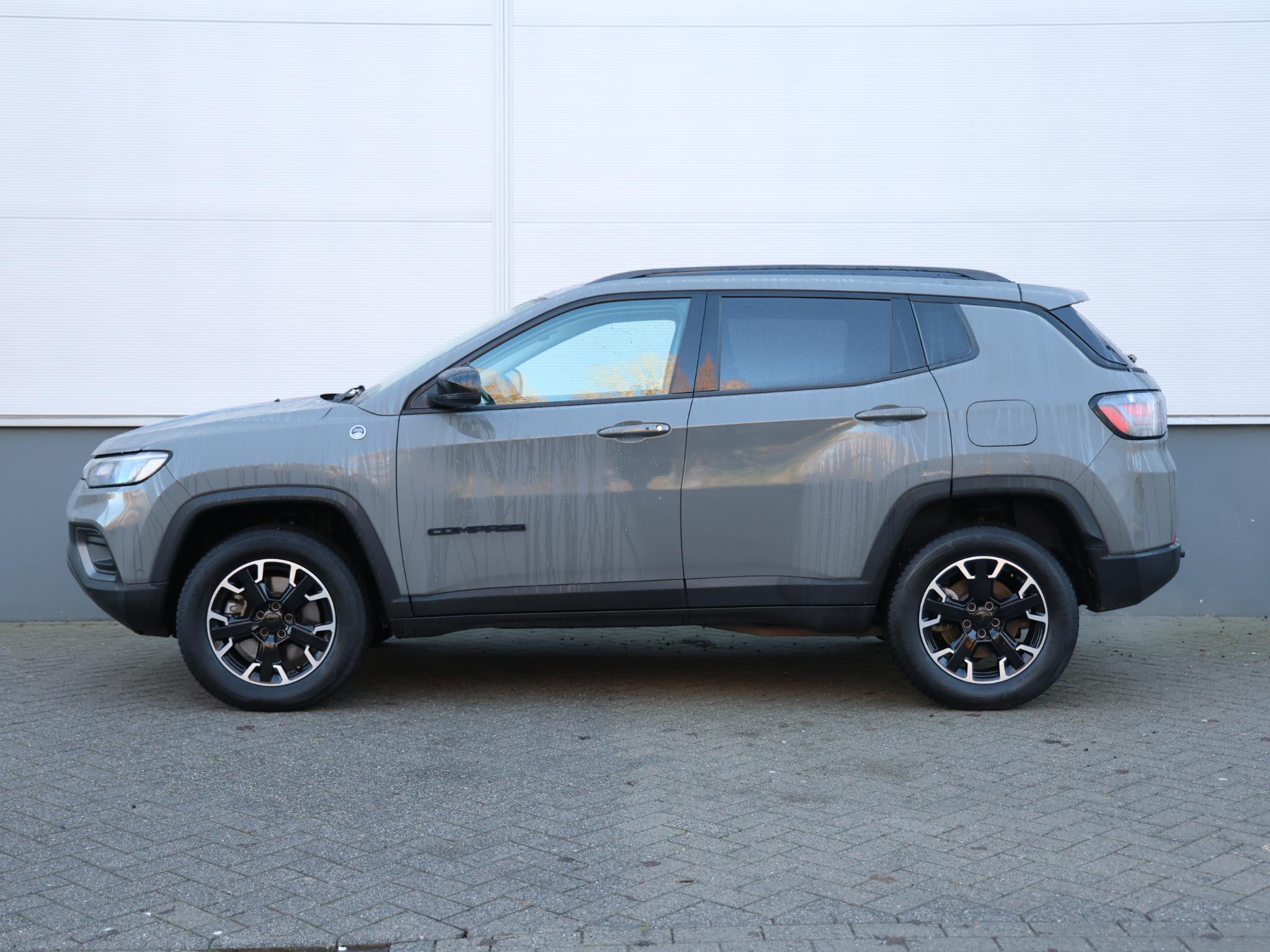 Jeep Compass 4xe 240 Plug-in Hybrid Electric Trailhawk - Afbeelding 2