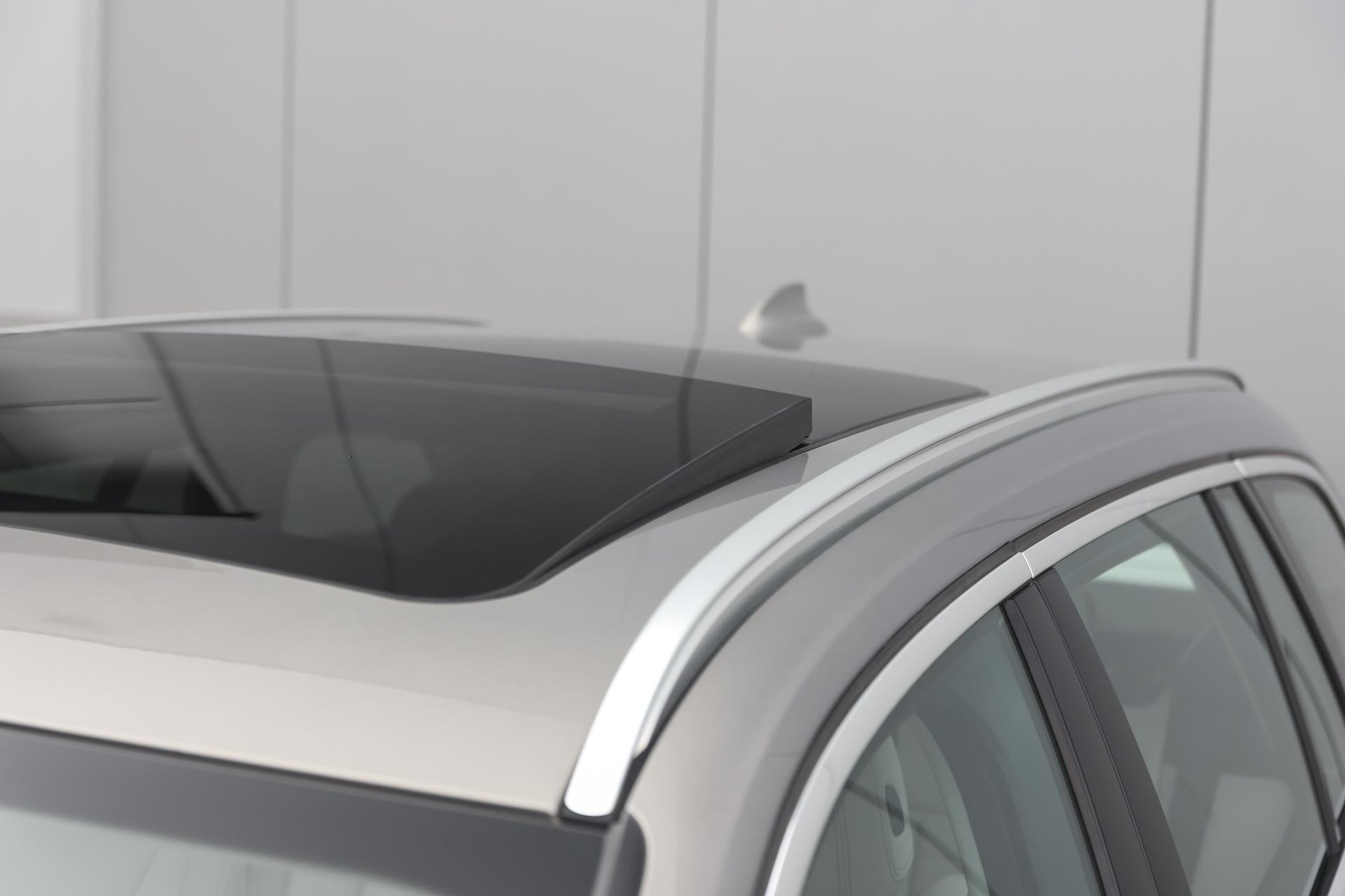 BMW 3 Serie Touring 330e High Executive Luxury Line Automaat