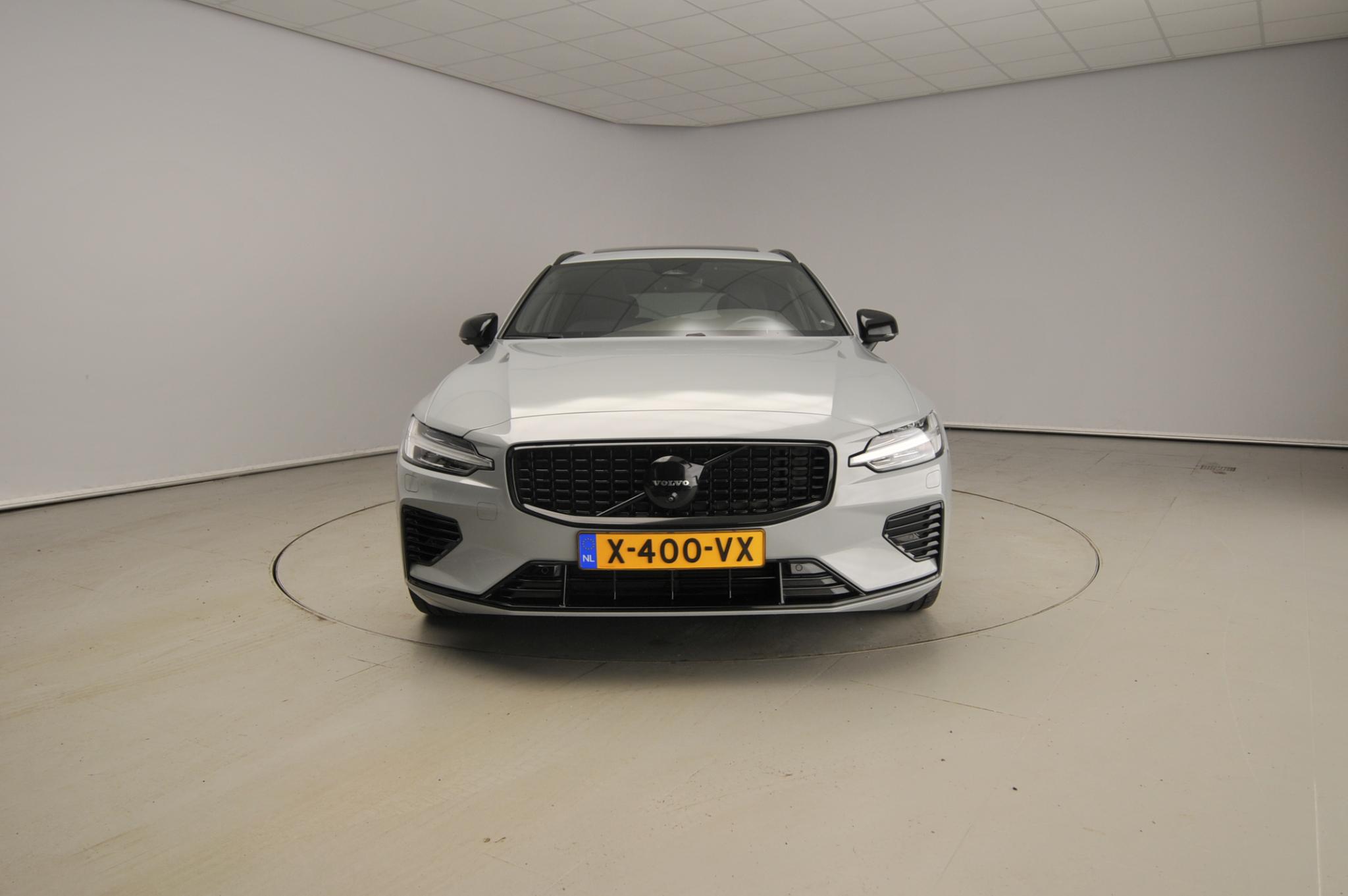 Volvo V60 2.0 T6 Plug-in hybrid AWD Ultimate Dark - Afbeelding 5