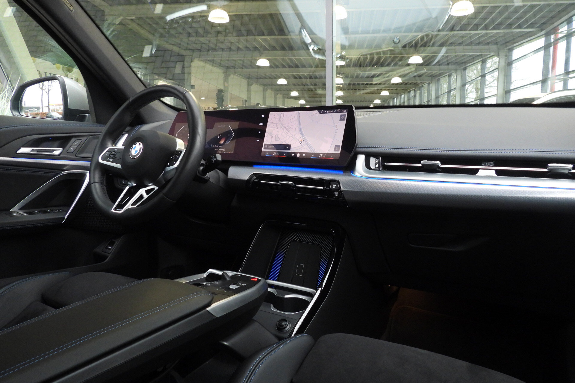 BMW X1 sDrive18i M Sport Automaat - Afbeelding 3