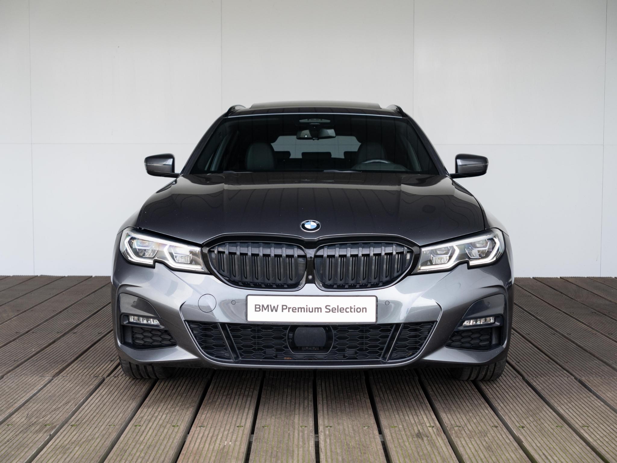 BMW 3 Serie Touring 330e - Afbeelding 3