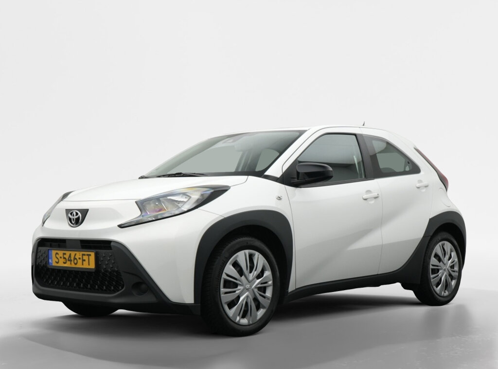 Toyota Aygo X 1.0 VVT-i MT Play | Carplay navigatie | Camera | Cruise control