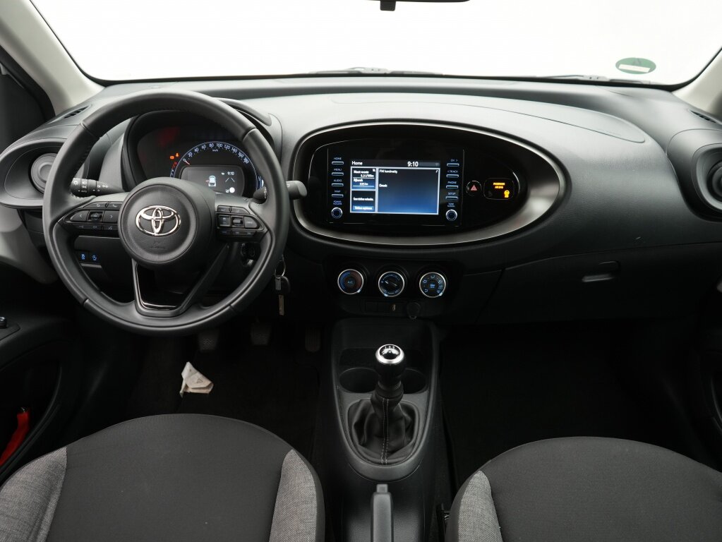 Toyota Aygo X 1.0 VVT-i MT Play | Carplay navigatie | Camera | Cruise control - Afbeelding 3