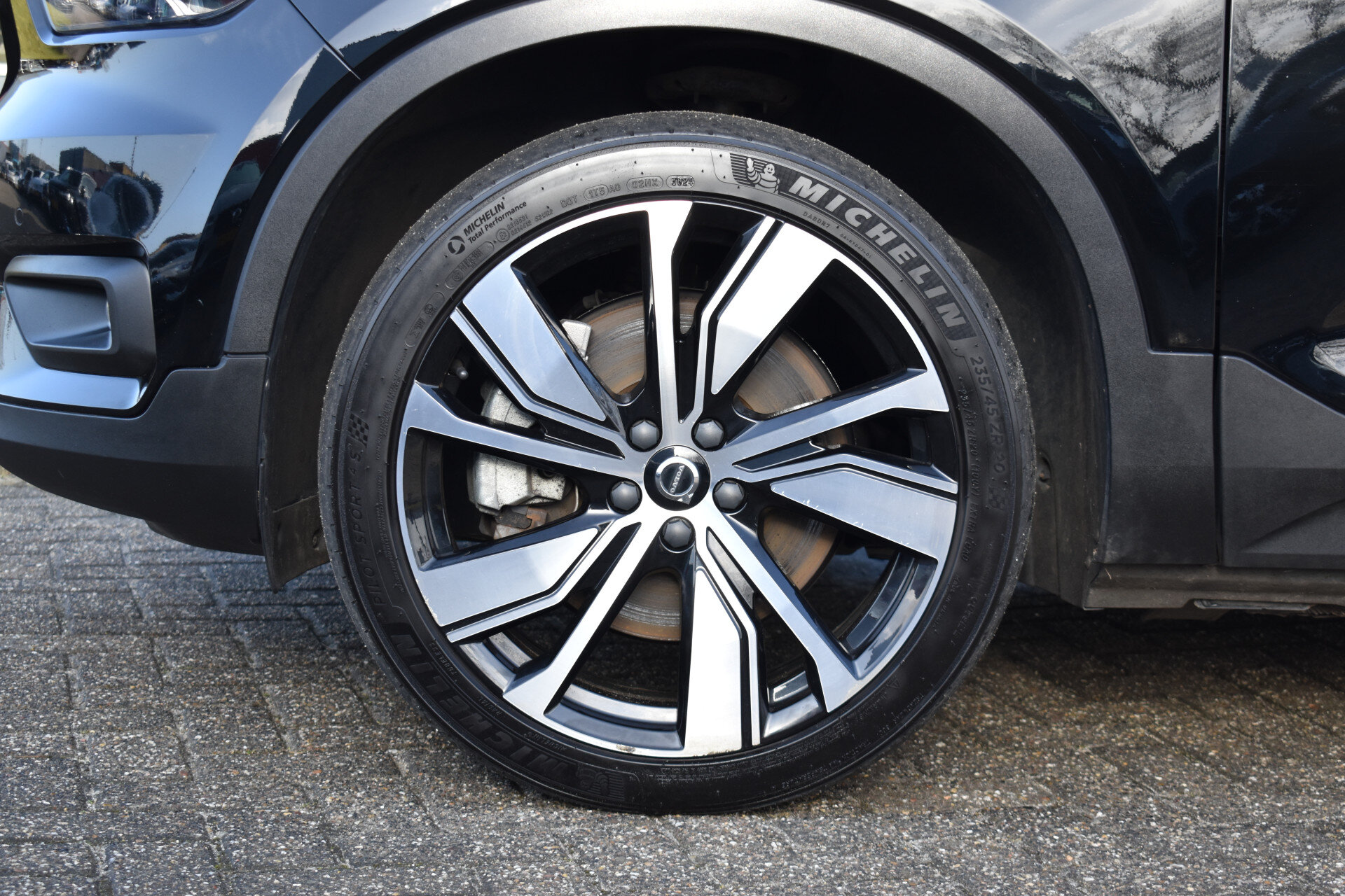 Volvo XC40 Recharge AWD 408PK R-Design - Afbeelding 5