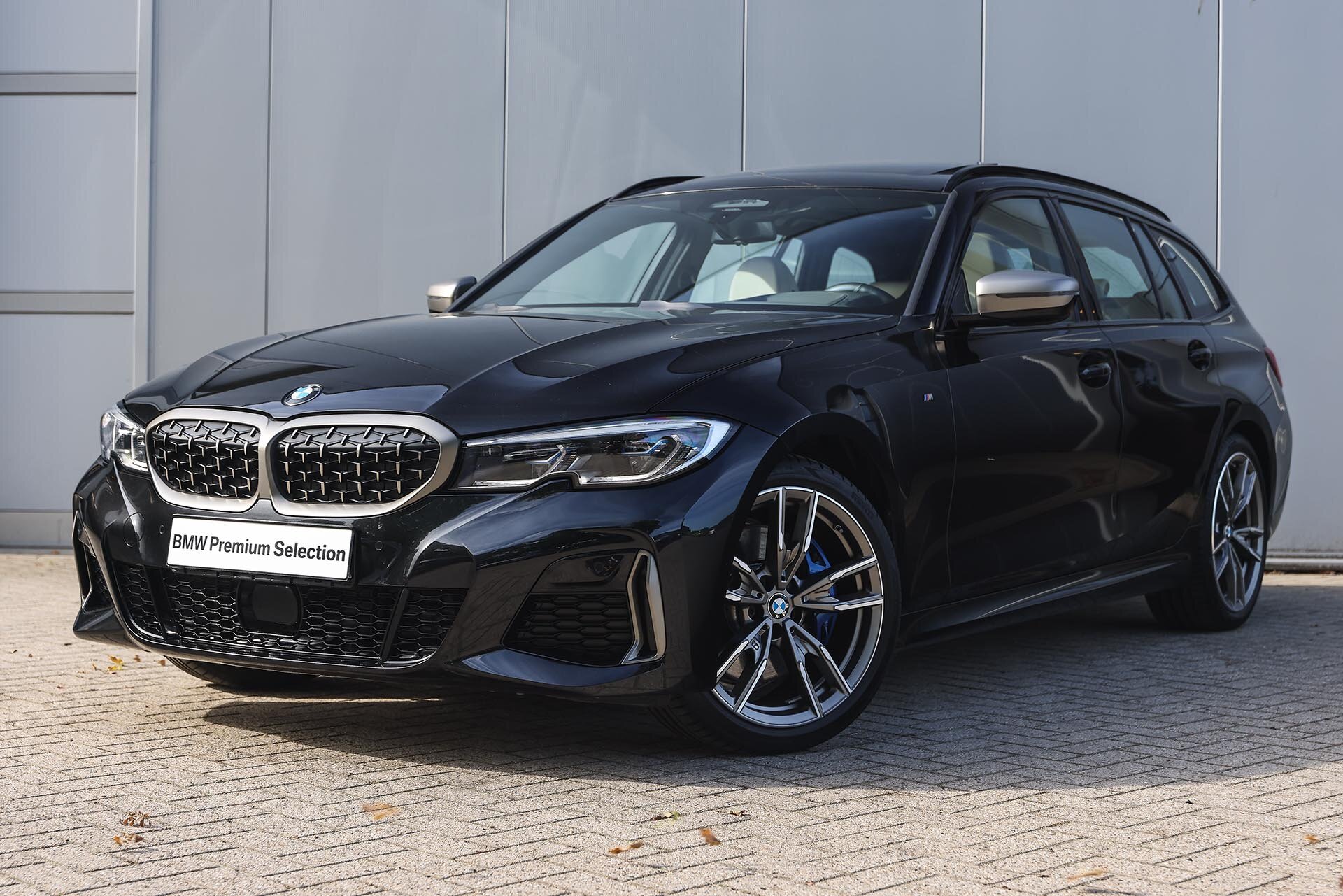 BMW 3 Serie Touring M340i xDrive High Executive Automaat
