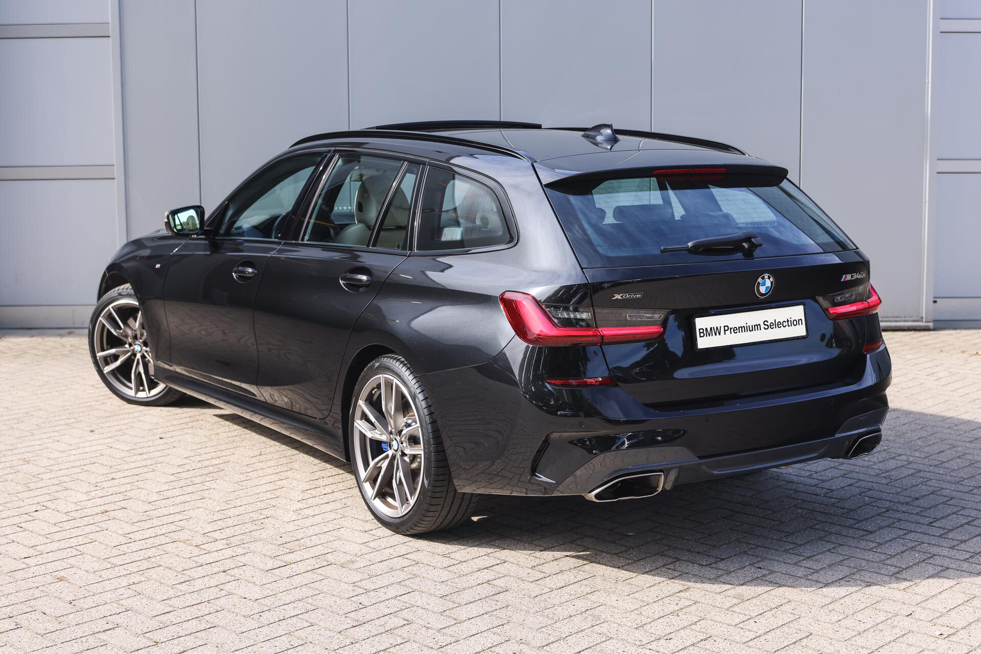 BMW 3 Serie Touring M340i xDrive High Executive Automaat - Afbeelding 2