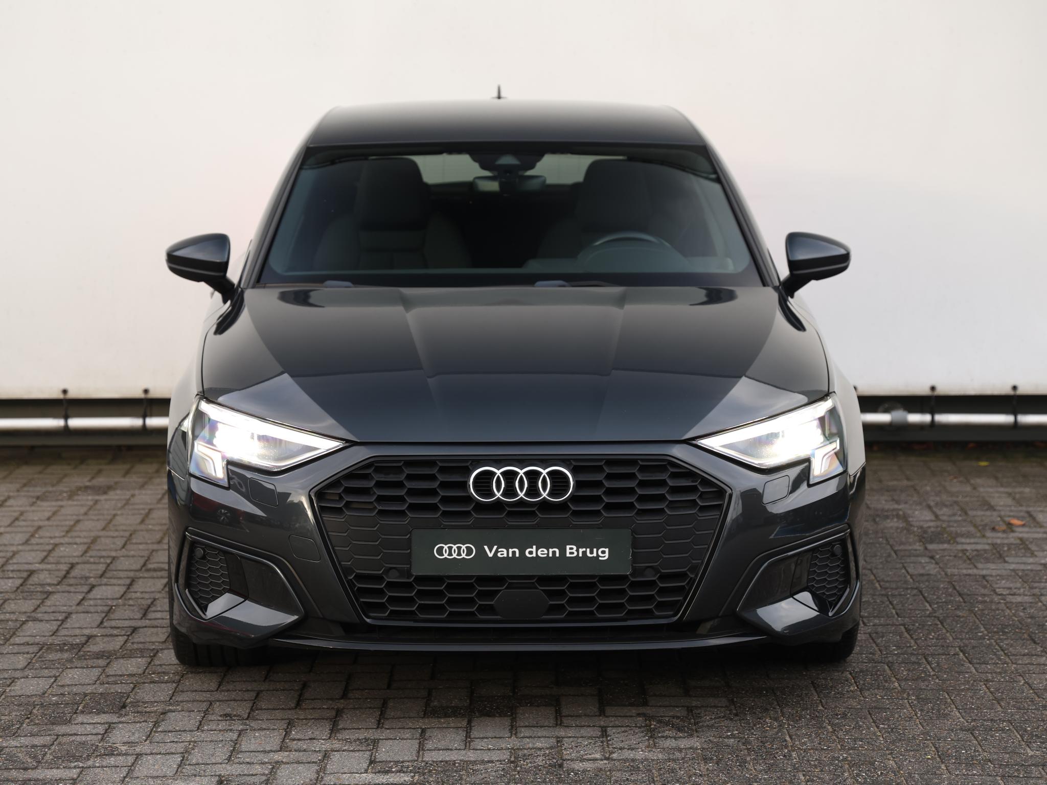 Audi A3 Sportback 35 TFSI Business edition - Afbeelding 4