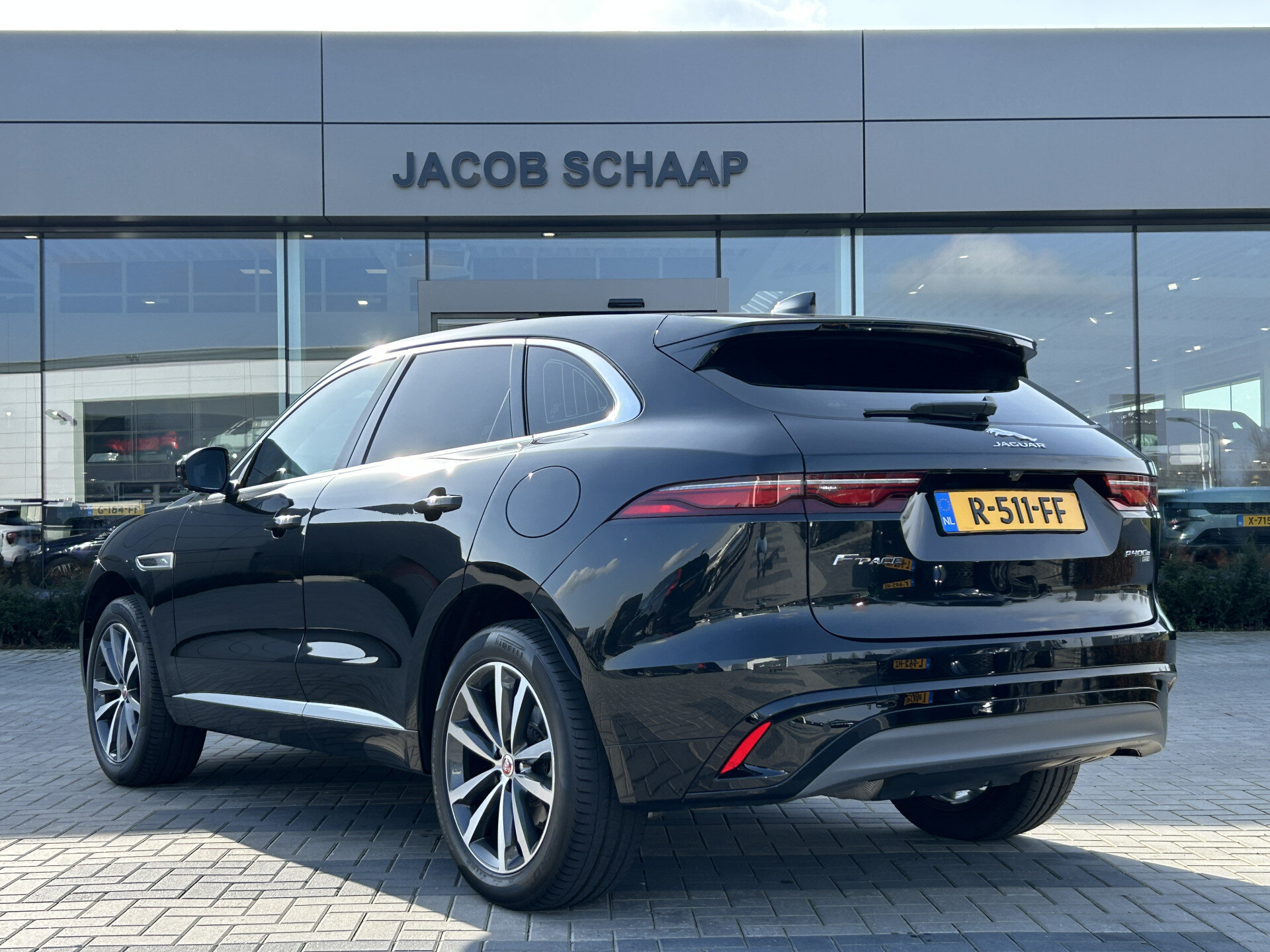 Jaguar F-PACE P400e 404pk AWD R-Dynamic SE - Afbeelding 5