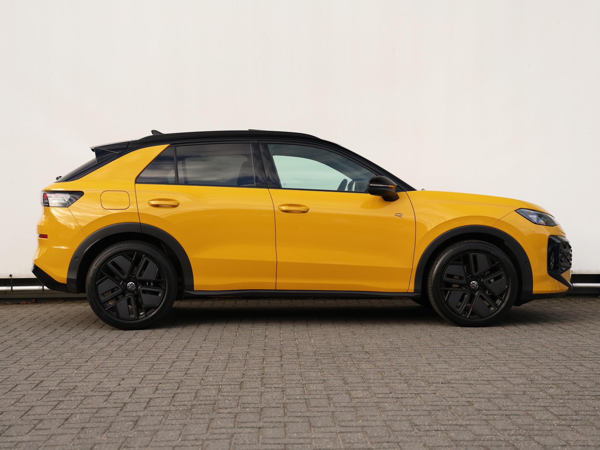 Volkswagen T-Roc R-Line First Edition 1.5 eTSI 150 PK - Afbeelding 2