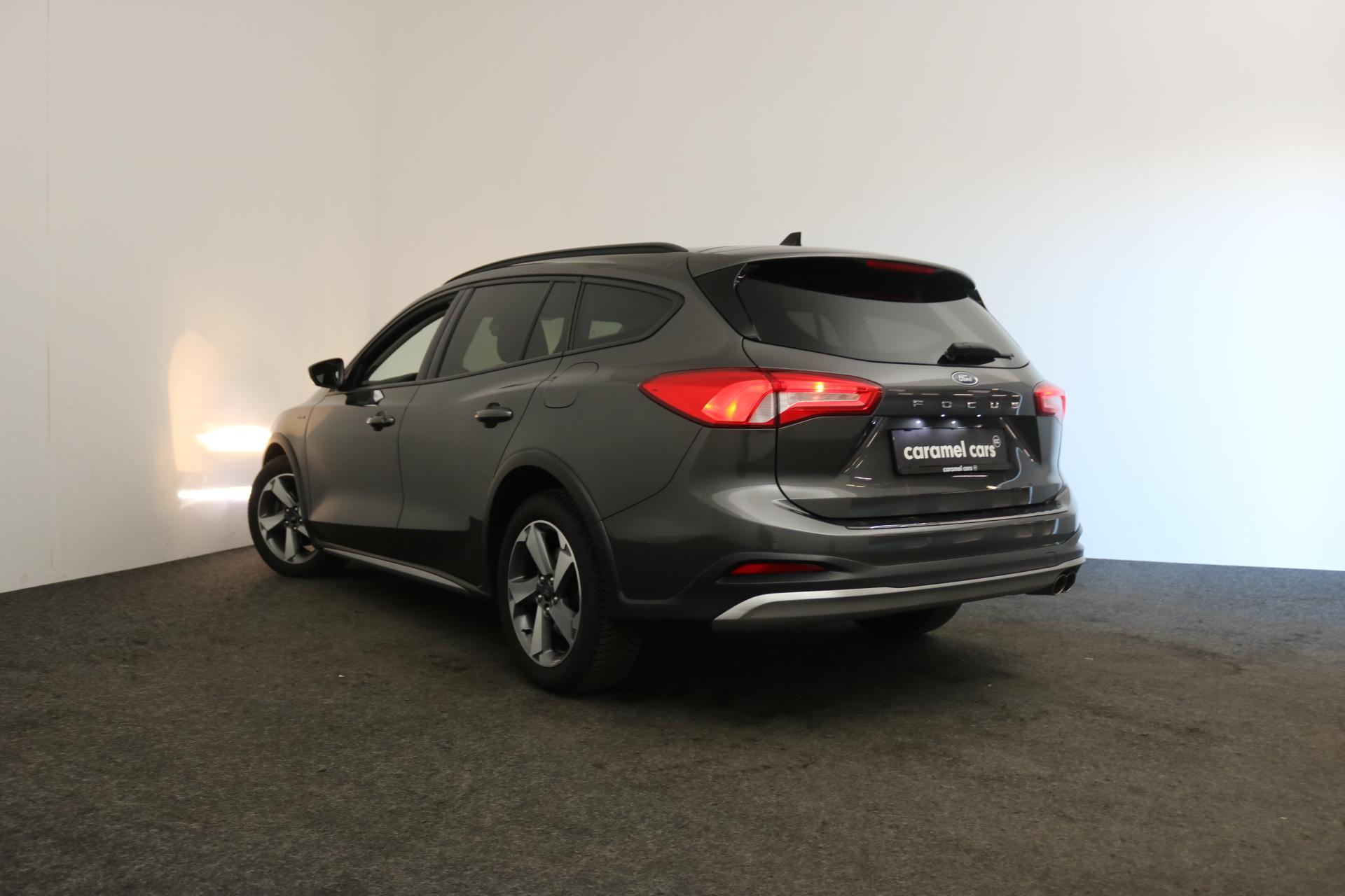 Ford Focus Active Business BREAK *SENSOREN VOOR ACHTER*RADIO*GPS*AIRCO*CARPLAY* - Afbeelding 4