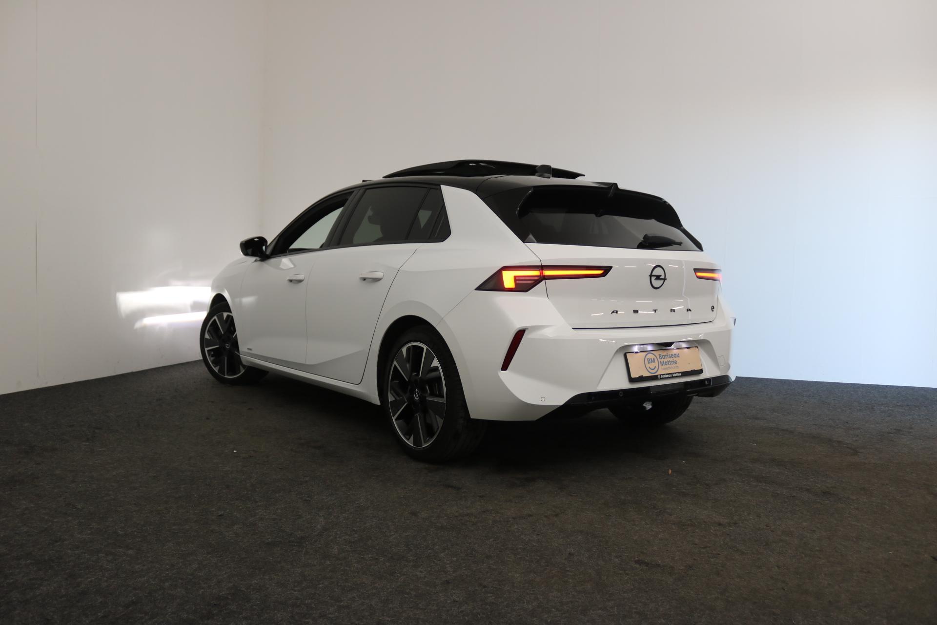 Opel Astra Electric ULTIMATE *ALCANTARA*OPEN DAK*STUUR ZETELVERWARMING*DAB*GPS*CARPLAY* - Afbeelding 4