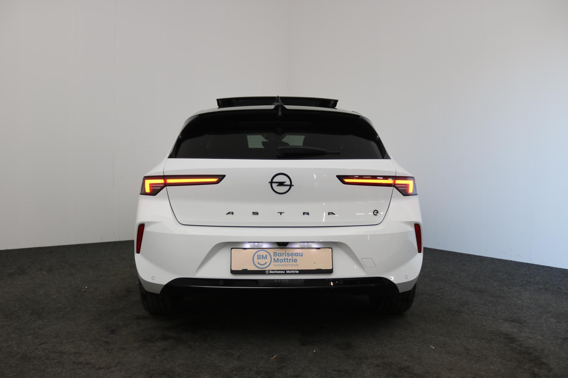 Opel Astra Electric ULTIMATE *ALCANTARA*OPEN DAK*STUUR ZETELVERWARMING*DAB*GPS*CARPLAY* - Afbeelding 5