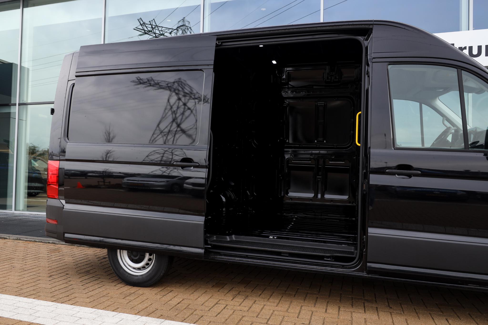 Volkswagen Bedrijfswagens Crafter  Exclusive L3 2.0 TDI EU6 130 kW (177 pk) GVW 3.5T - Afbeelding 4