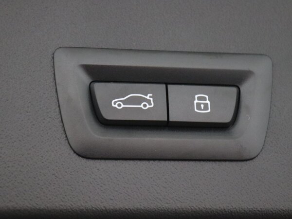 Elektrisch op afstand volledig te openen achterklep