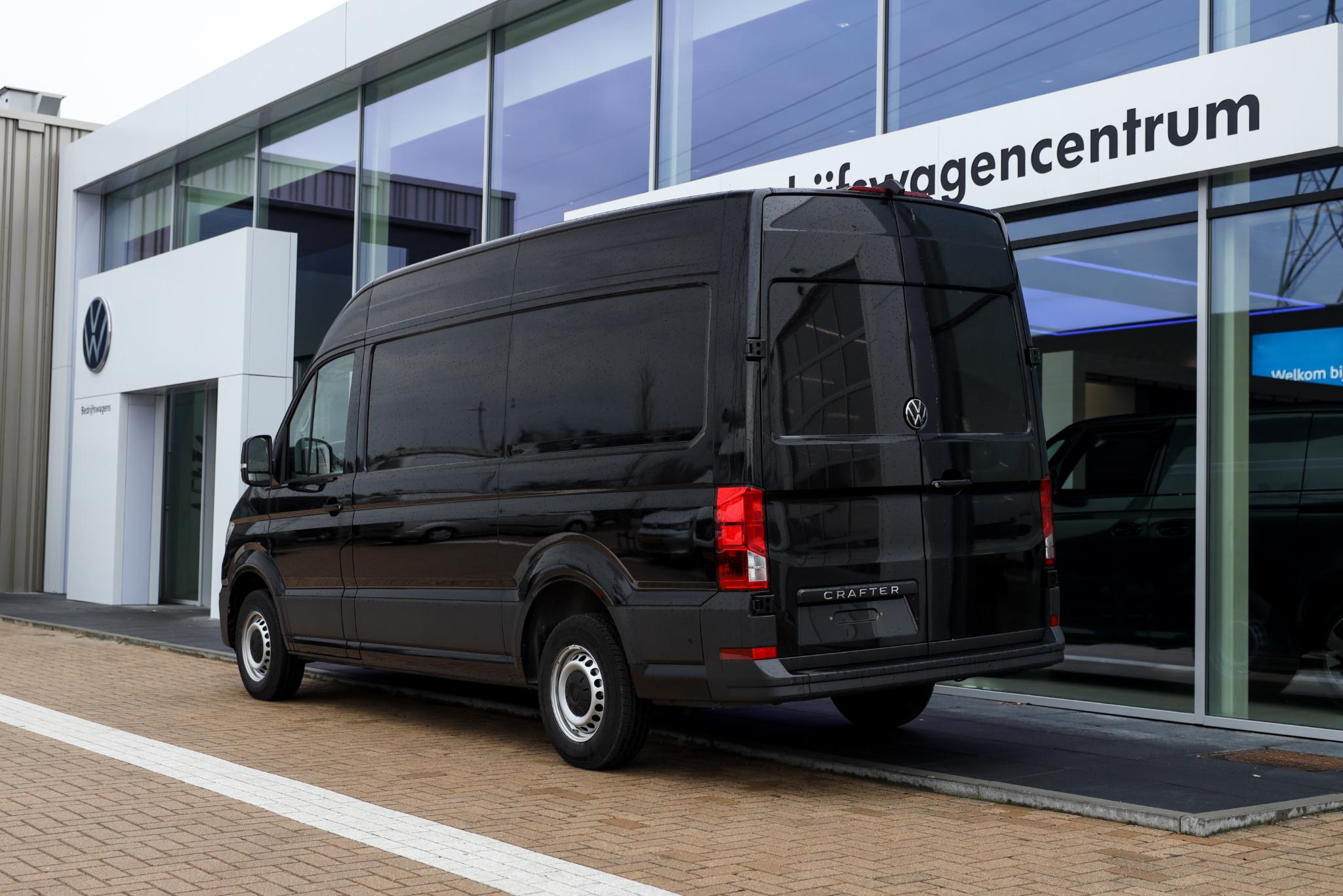 Volkswagen Bedrijfswagens Crafter  Exclusive L3 2.0 TDI EU6 130 kW (177 pk) GVW 3.5T - Afbeelding 3