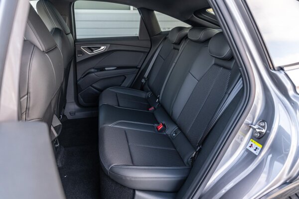 stof/kunstlederen bekleding