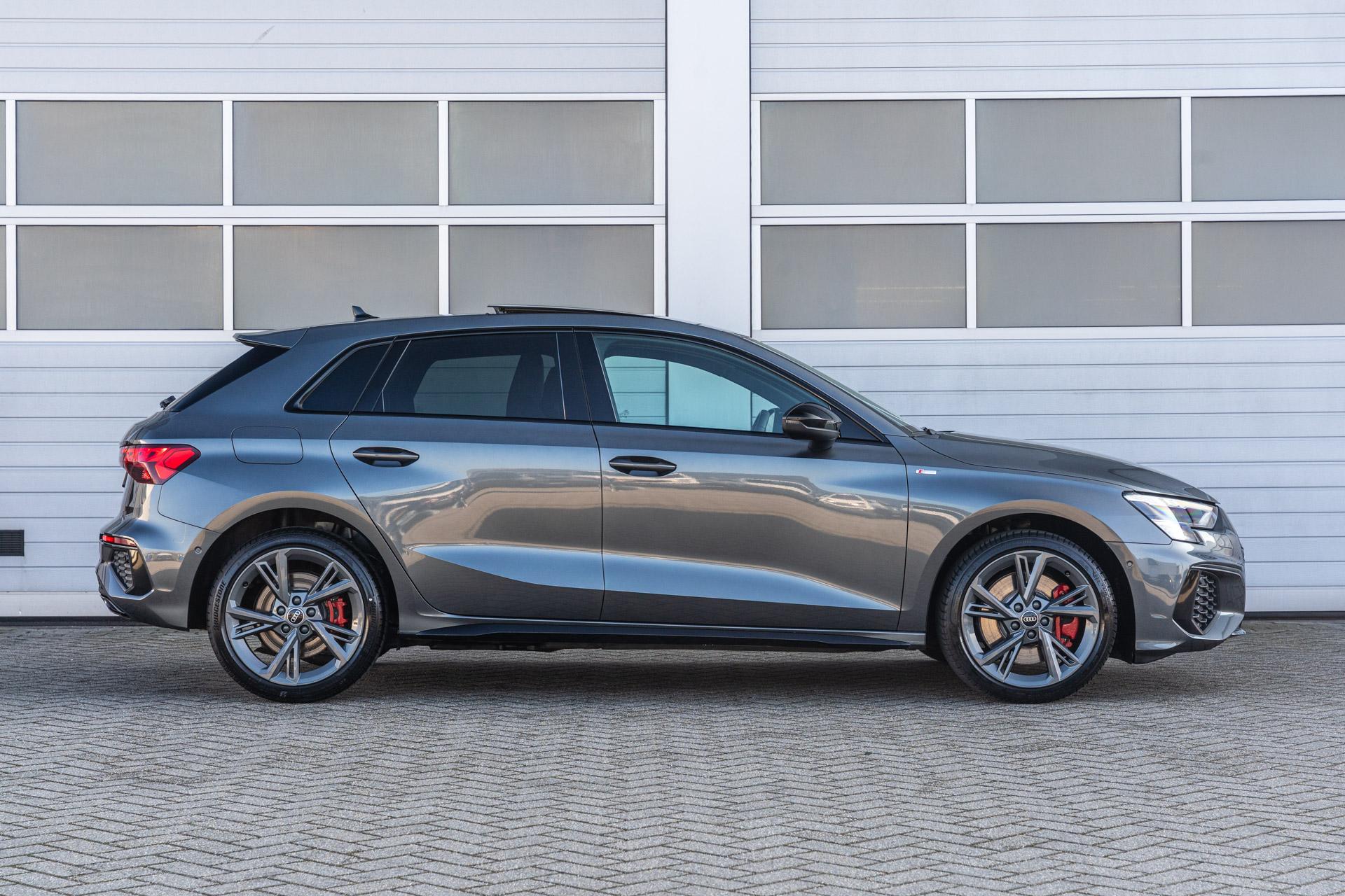 Audi A3 Sportback 45 TFSIe 245pk PHEV S Edition Competition - Afbeelding 3