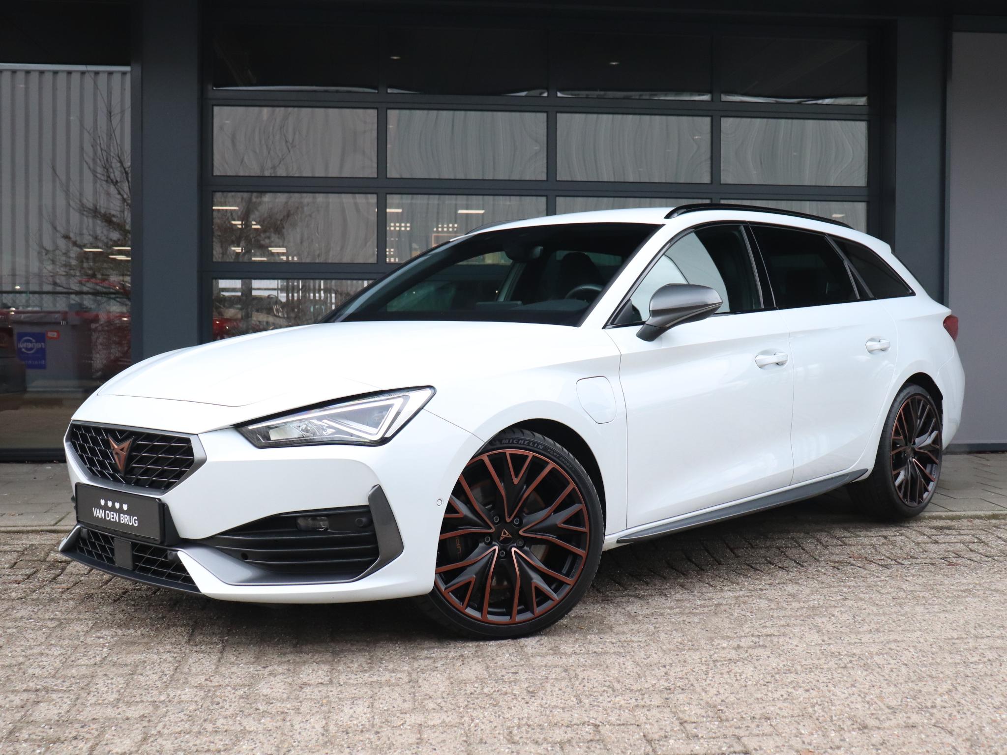 CUPRA Leon Sportstourer 1.4 e-Hybrid VZ 245PK