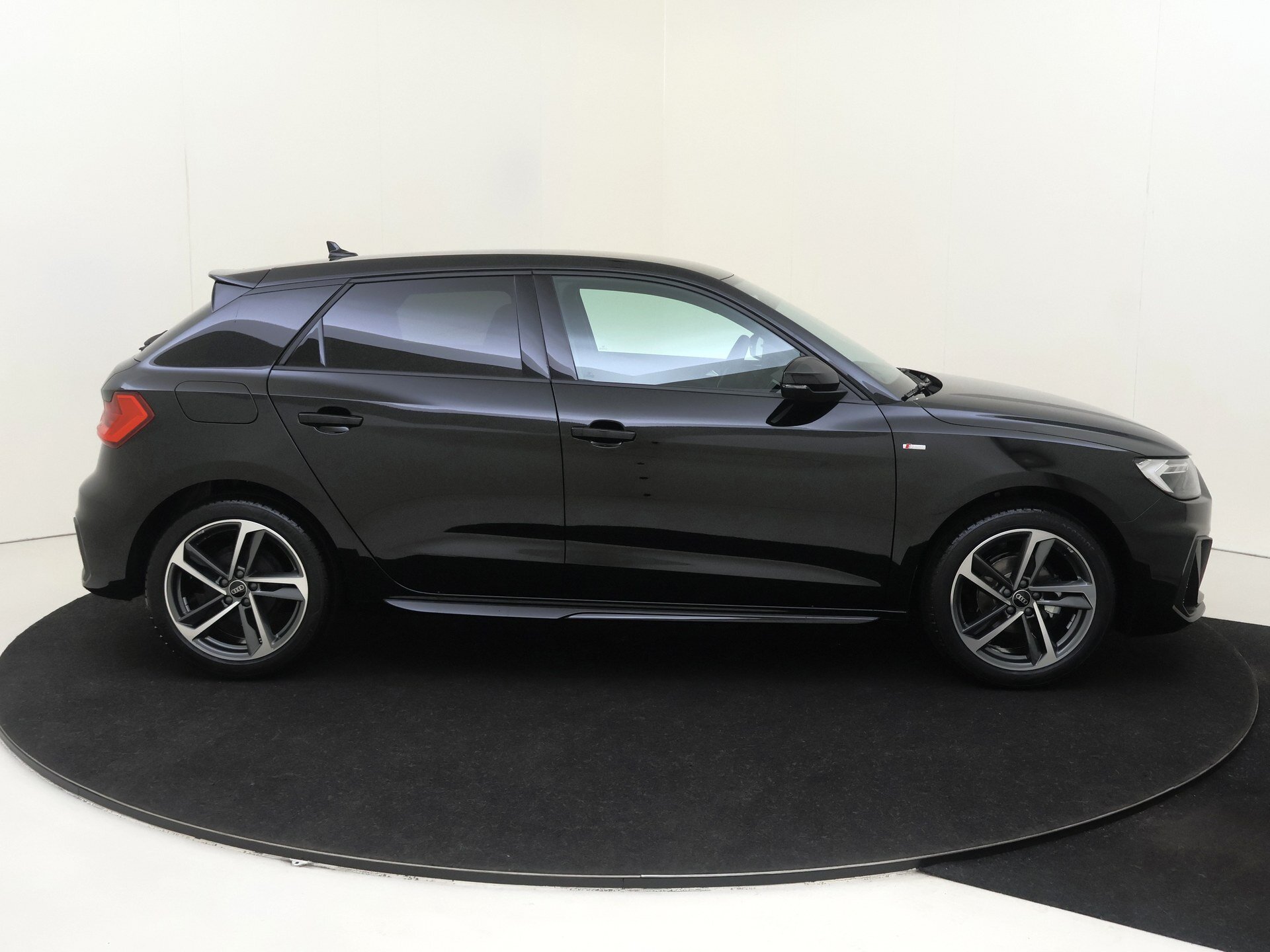 Audi A1 Sportback S edition - Afbeelding 3