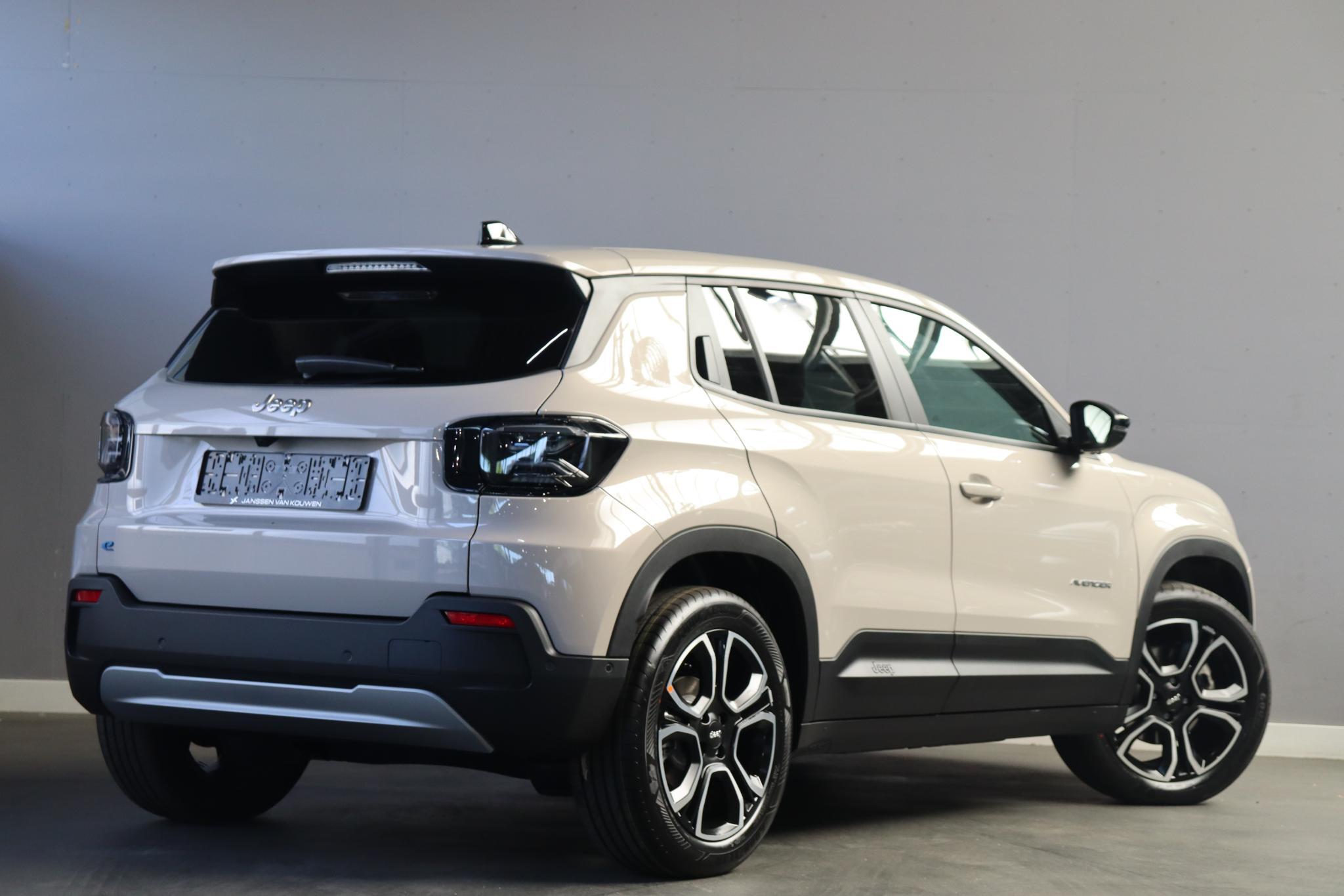 Jeep Avenger 1.2 e-Hybrid Summit - Afbeelding 4
