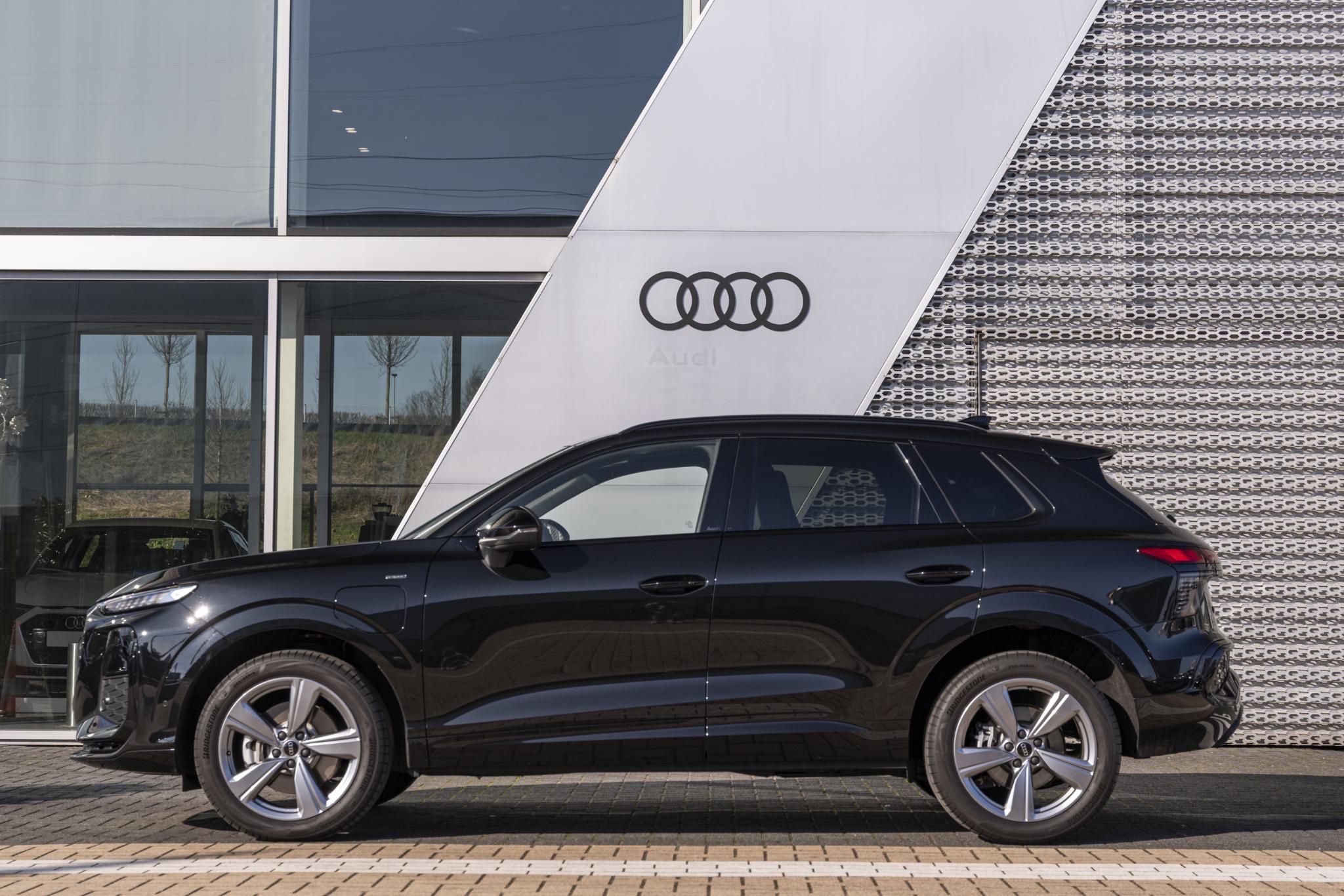 Audi Q3 1.5 200kW e-hybrid S edition - Afbeelding 5